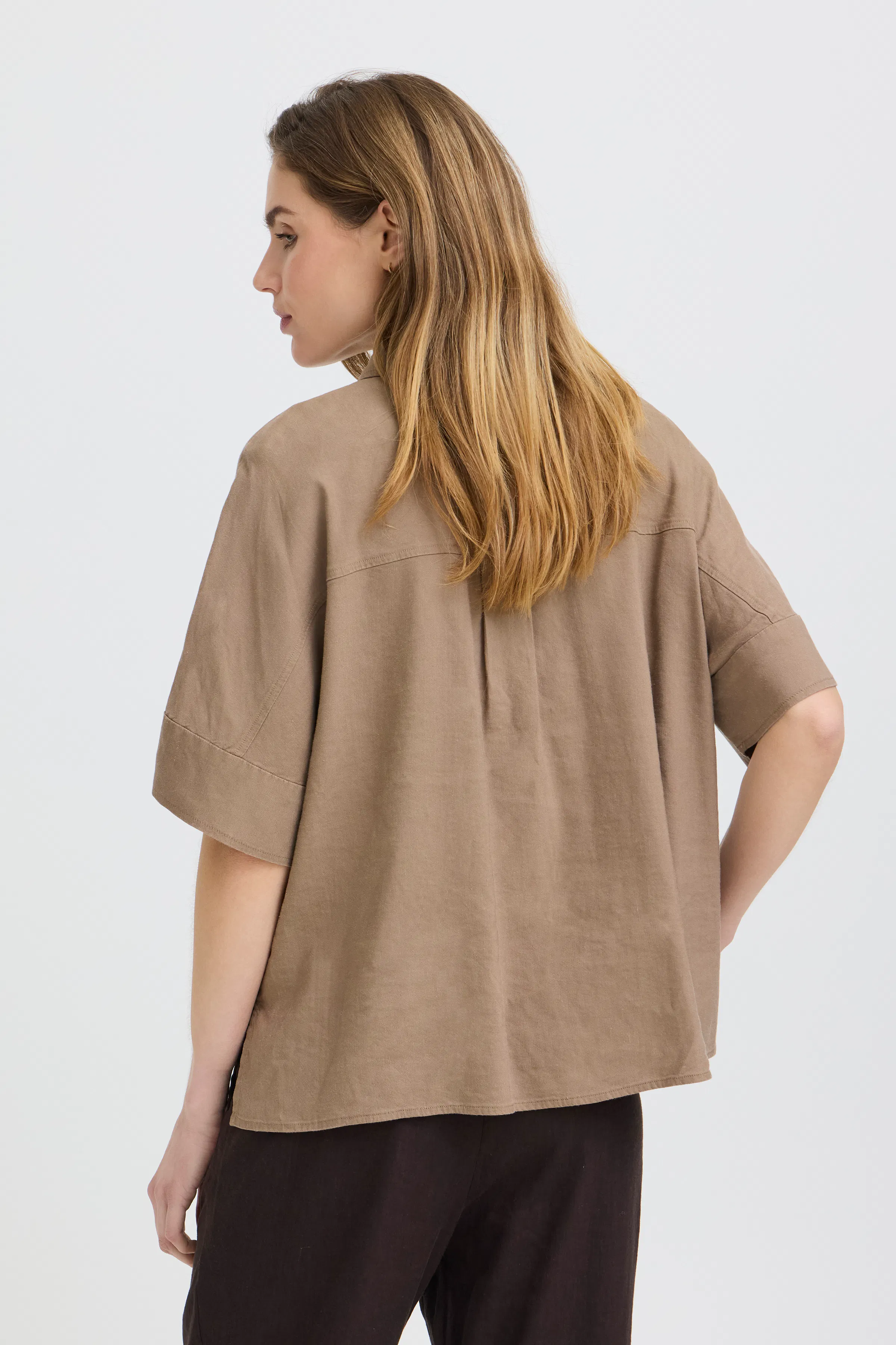 PZLUCA Skjorte LOOKBOOK BACK 50210426-181112