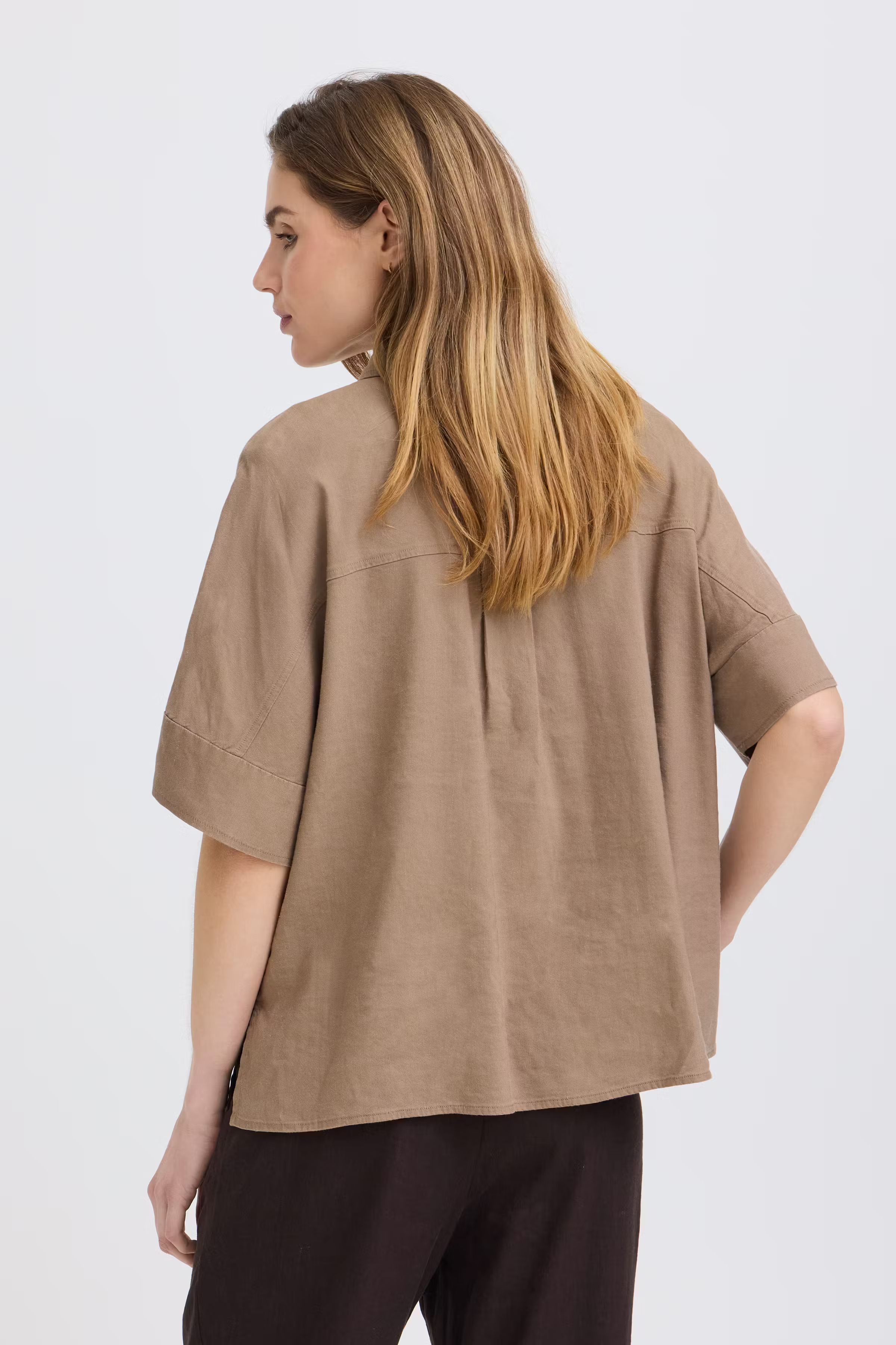 PZLUCA Skjorte LOOKBOOK BACK 50210426-181112