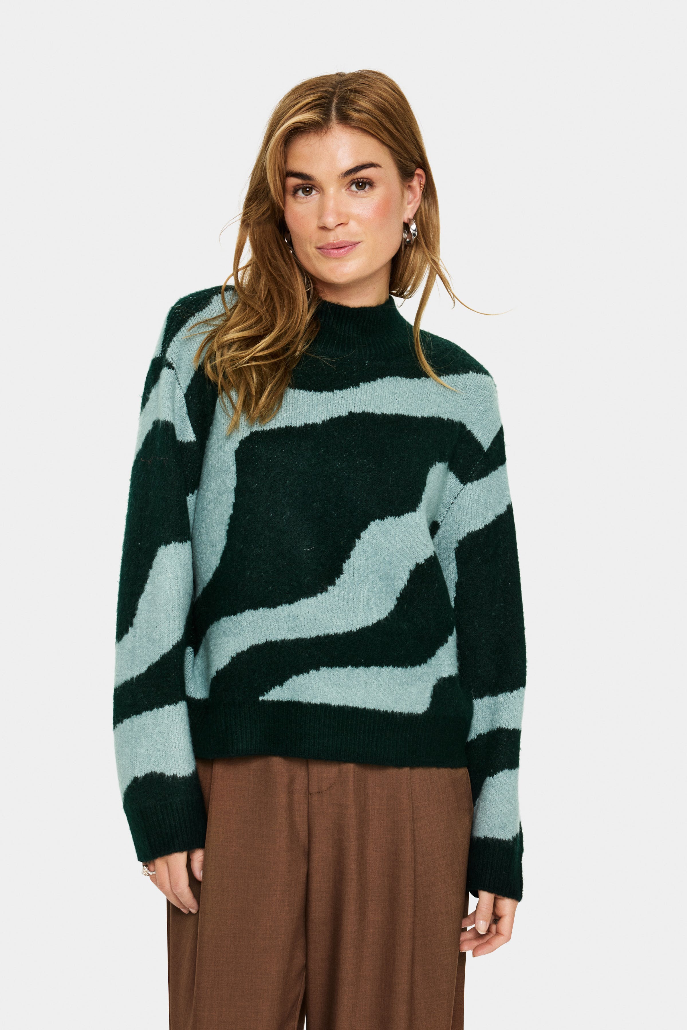 MallieSZ Pullover LOOKBOOK FRONT 30514458-195414