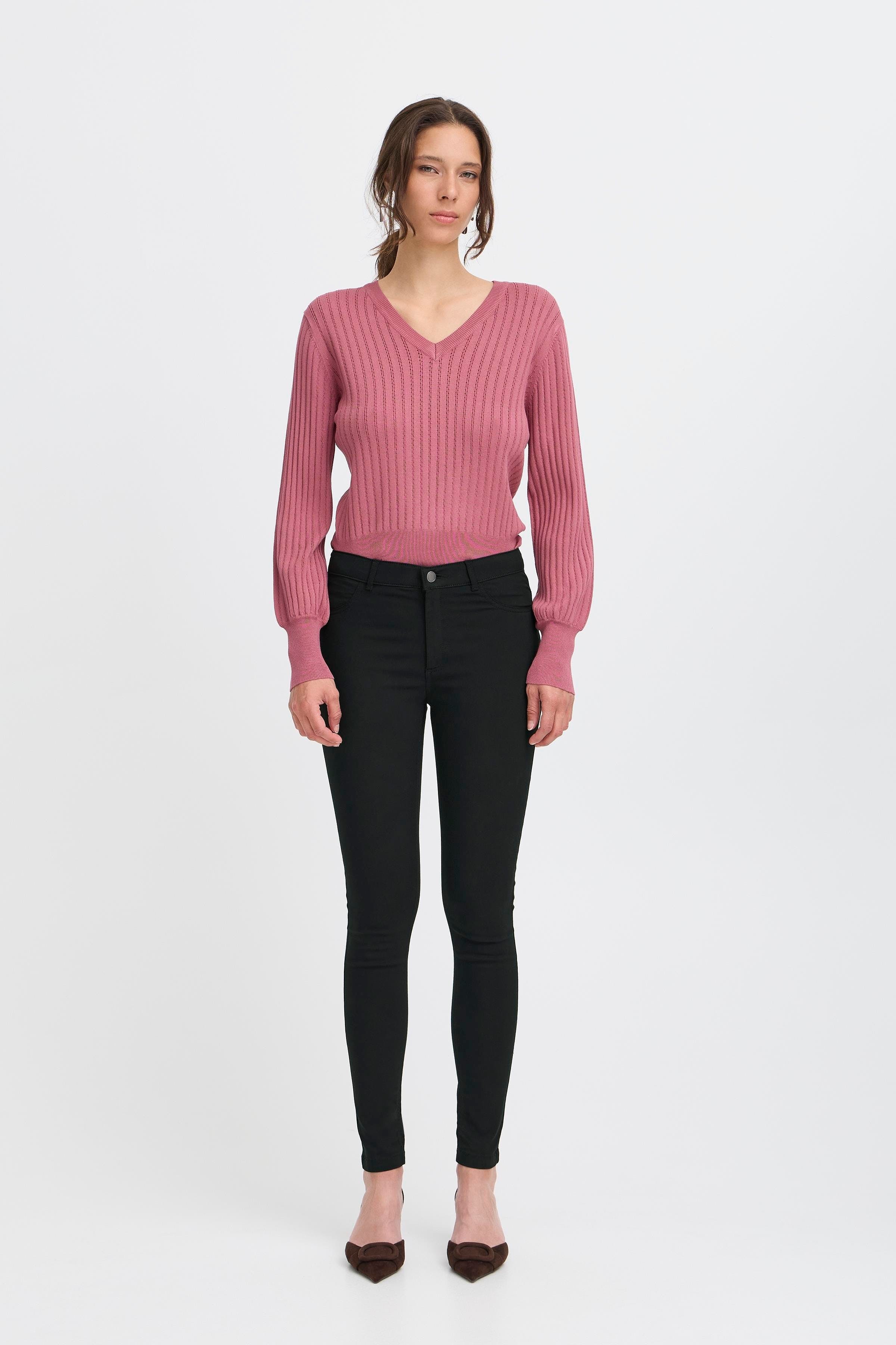 BYELVA Hose LOOKBOOK FRONT 20801673-80001