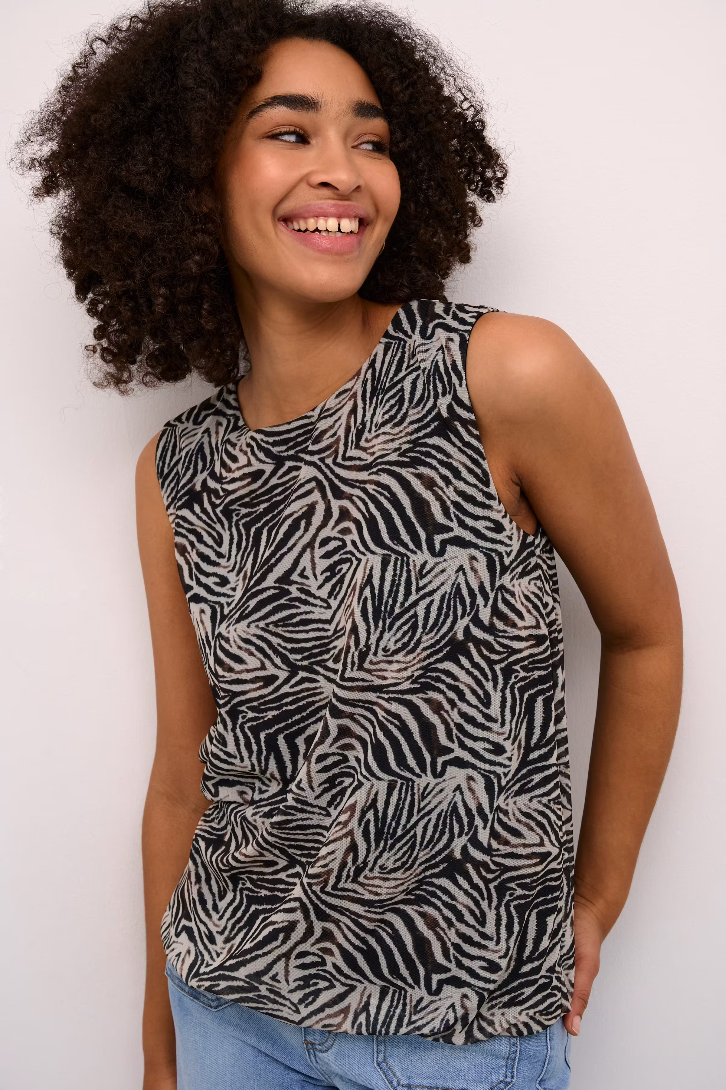 BPsandra Blus LOOKBOOK DETAIL 10590710-106103B