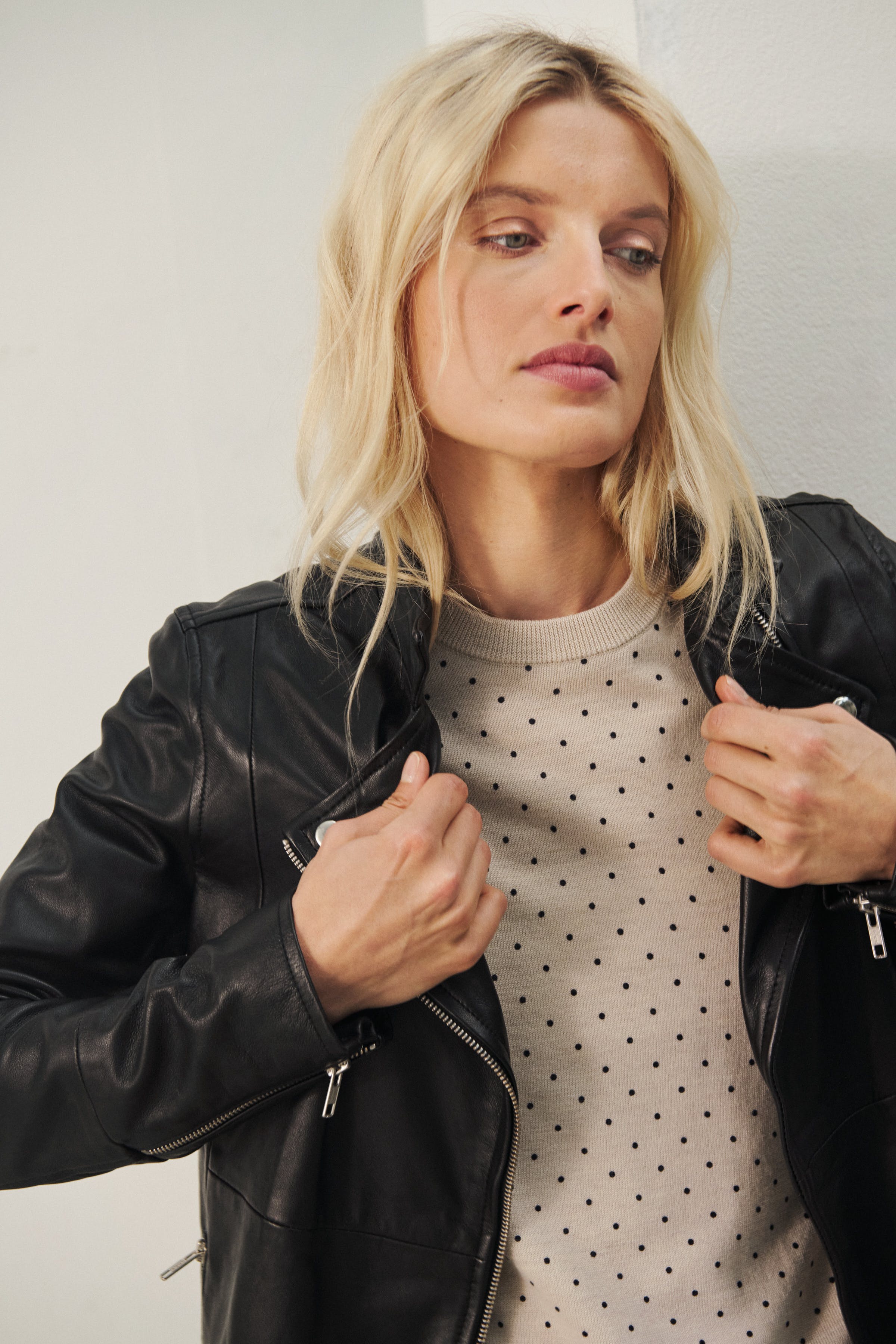 FrancesPW Bovenkleding LOCATION NONE 30305718-194008