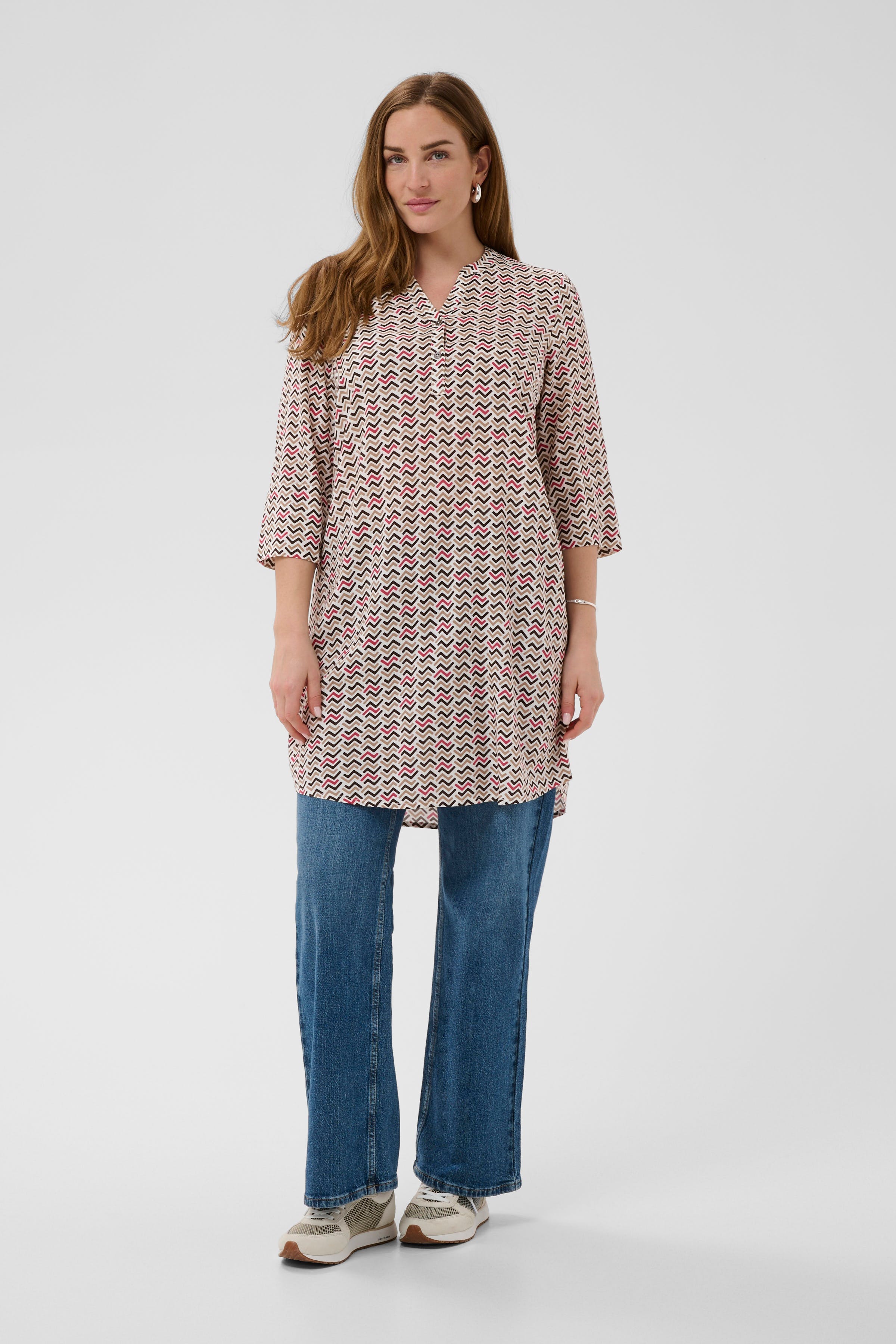 BPnette Tunika LOOKBOOK FRONT 40200121-109269