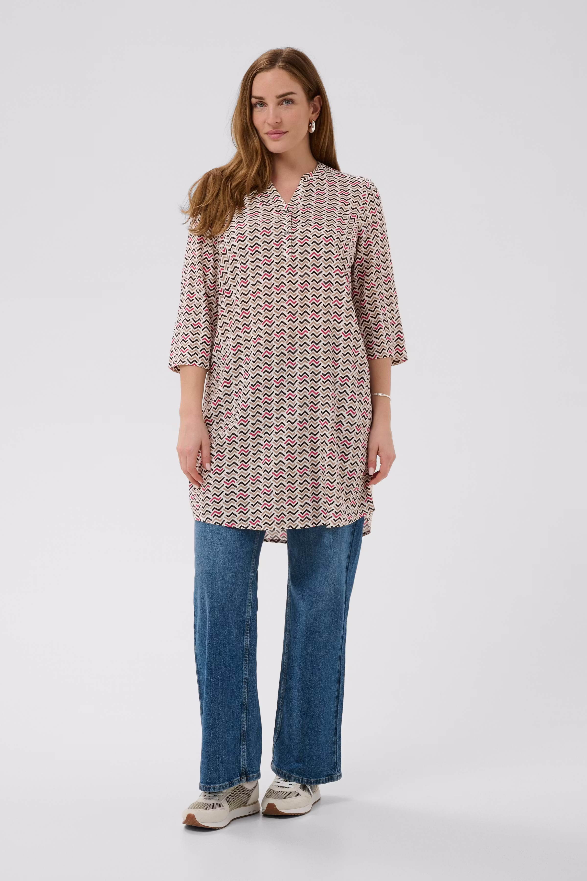 BPnette Tunic LOOKBOOK FRONT 40200121-109269