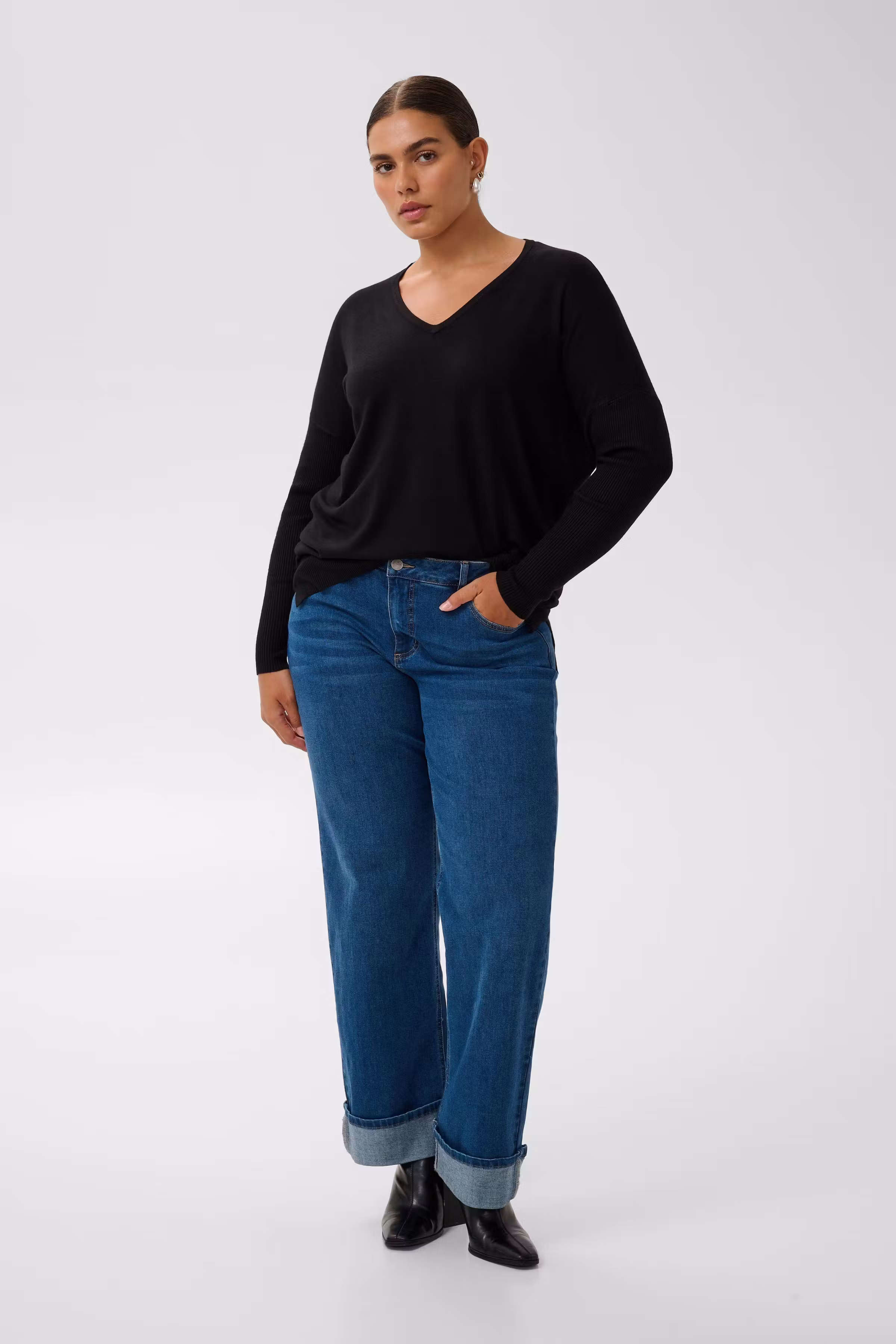 KCmachi Pullover LOOKBOOK FRONT 10580129-100761