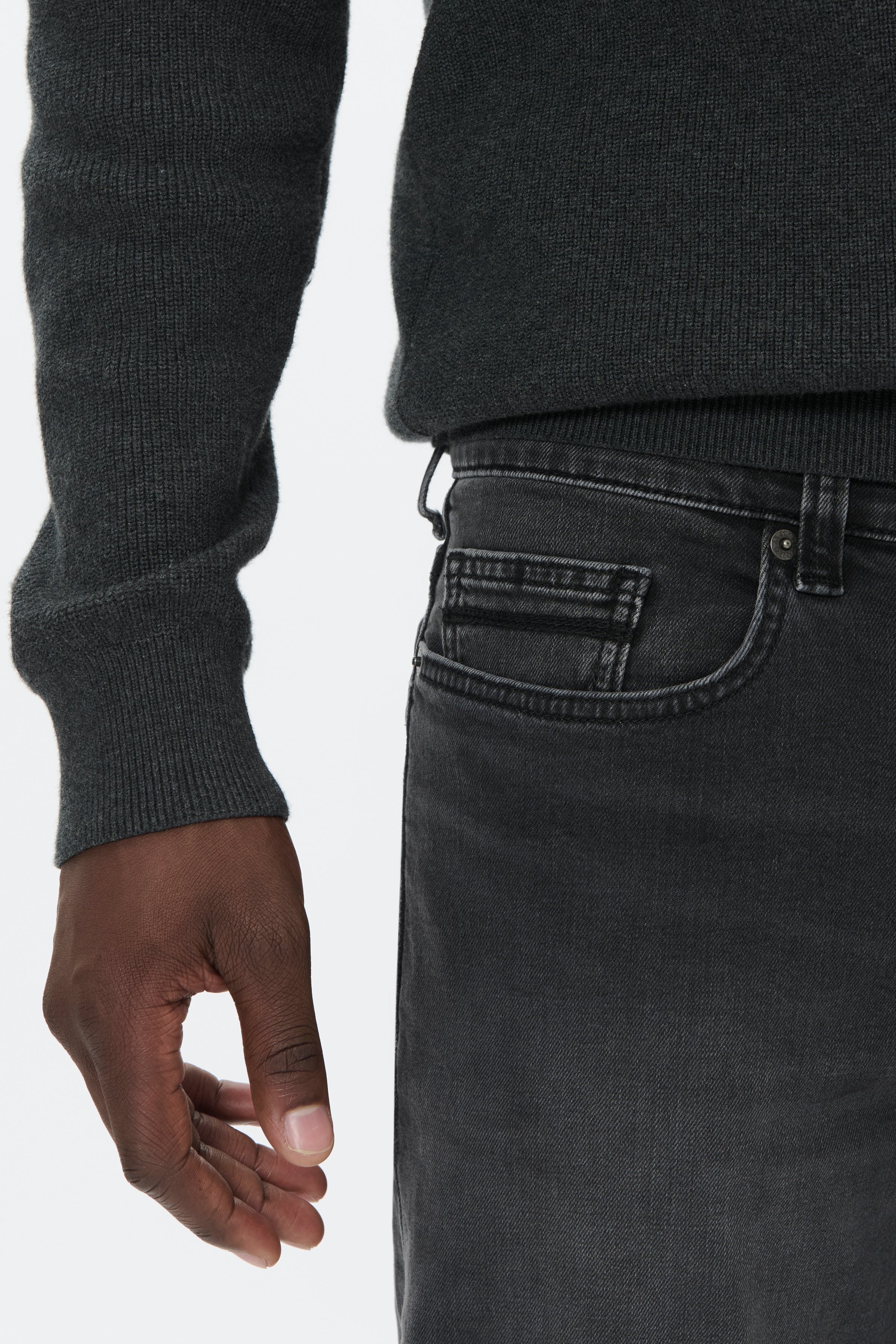 MAMike Jeans LOOKBOOK DETAIL 30208037-303779