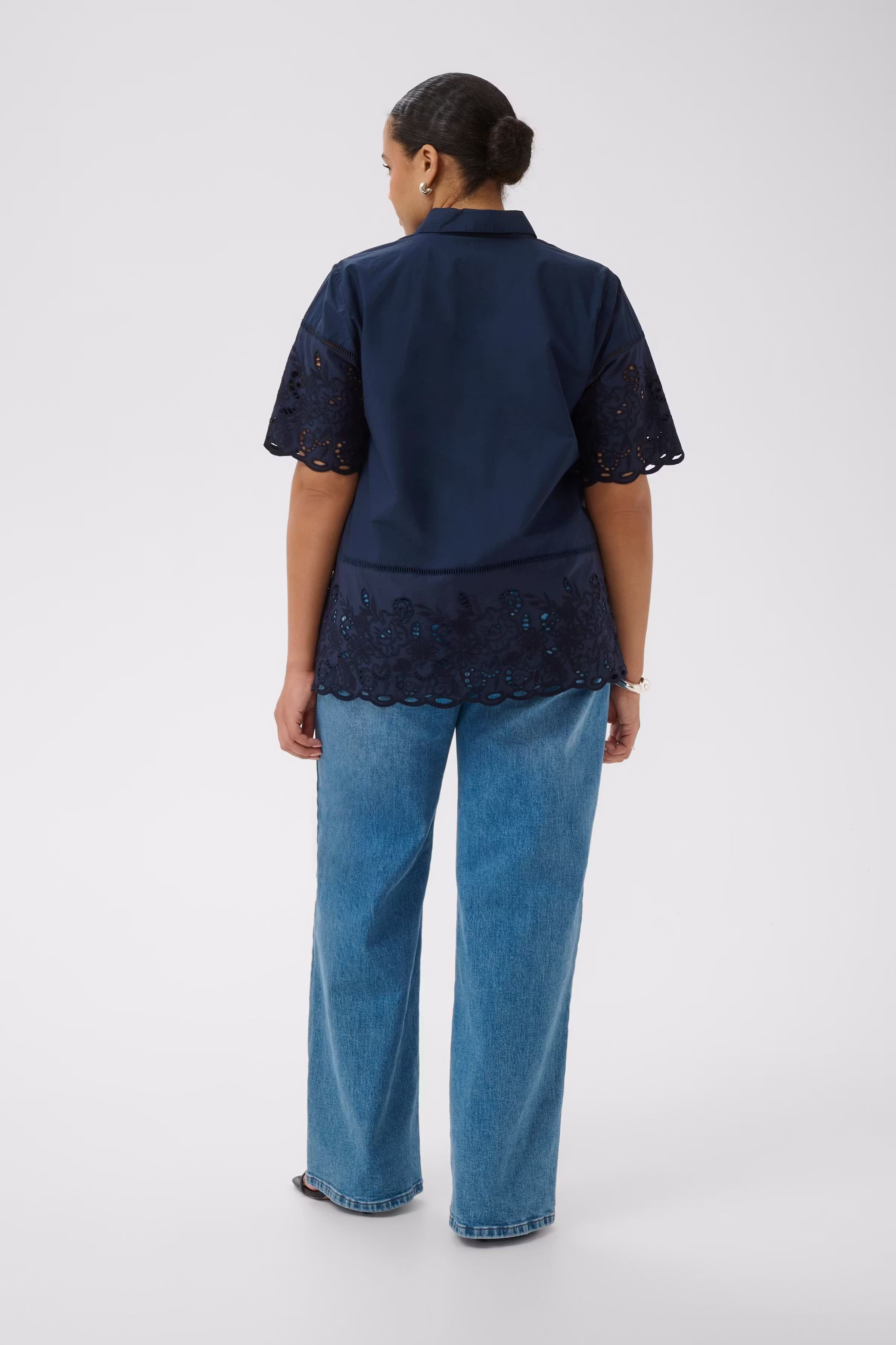 KCtrudi Hemd LOOKBOOK BACK 10584124-194020