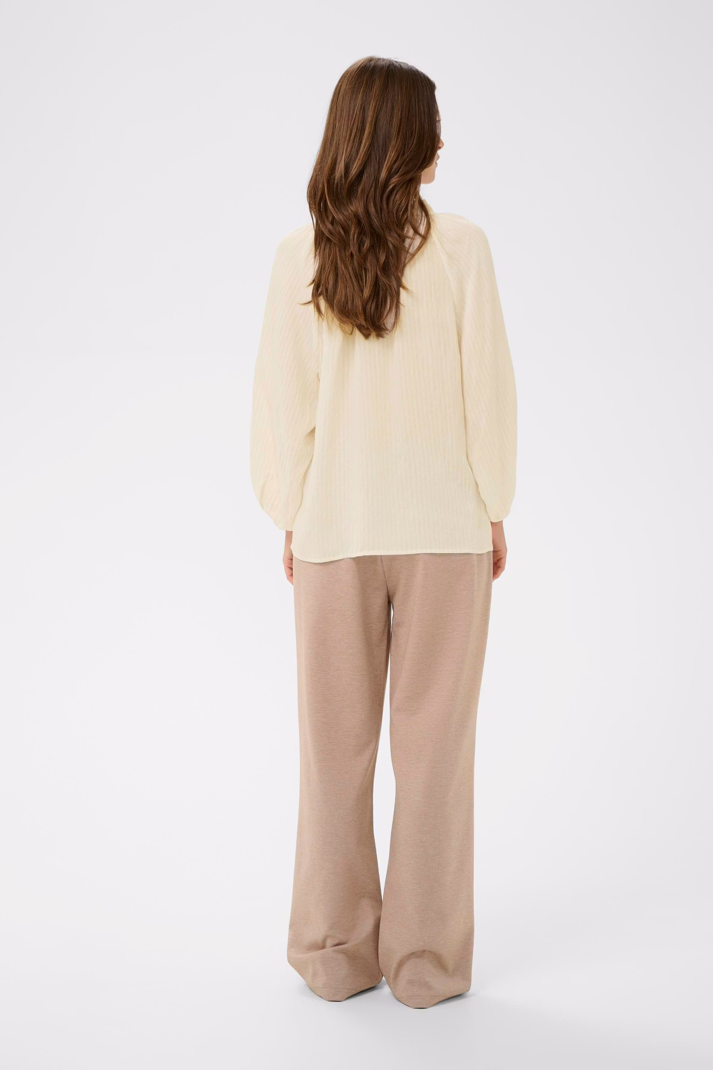 CROma Blouse LOOKBOOK BACK 10614982-110701