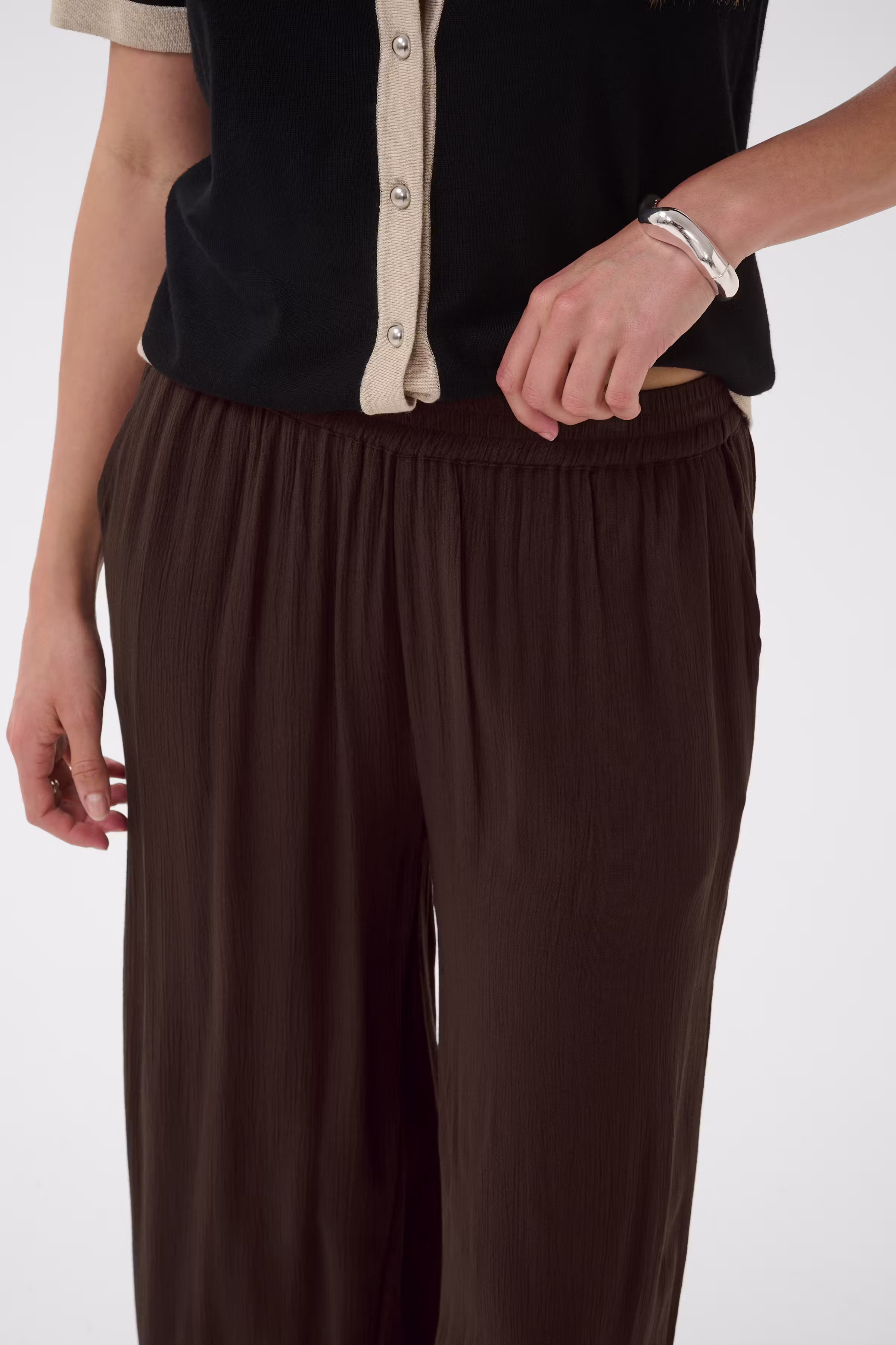 KAdacia Bukser LOOKBOOK DETAIL 10506454-190915