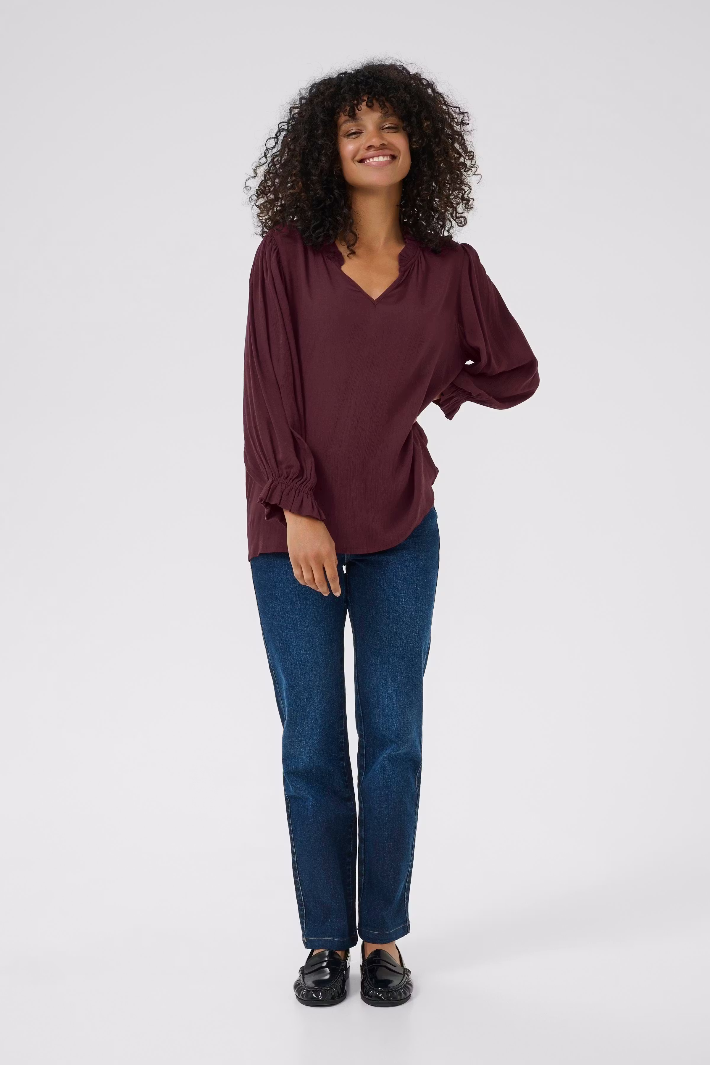 KAliv Bluse LOOKBOOK FRONT 10510746-191528