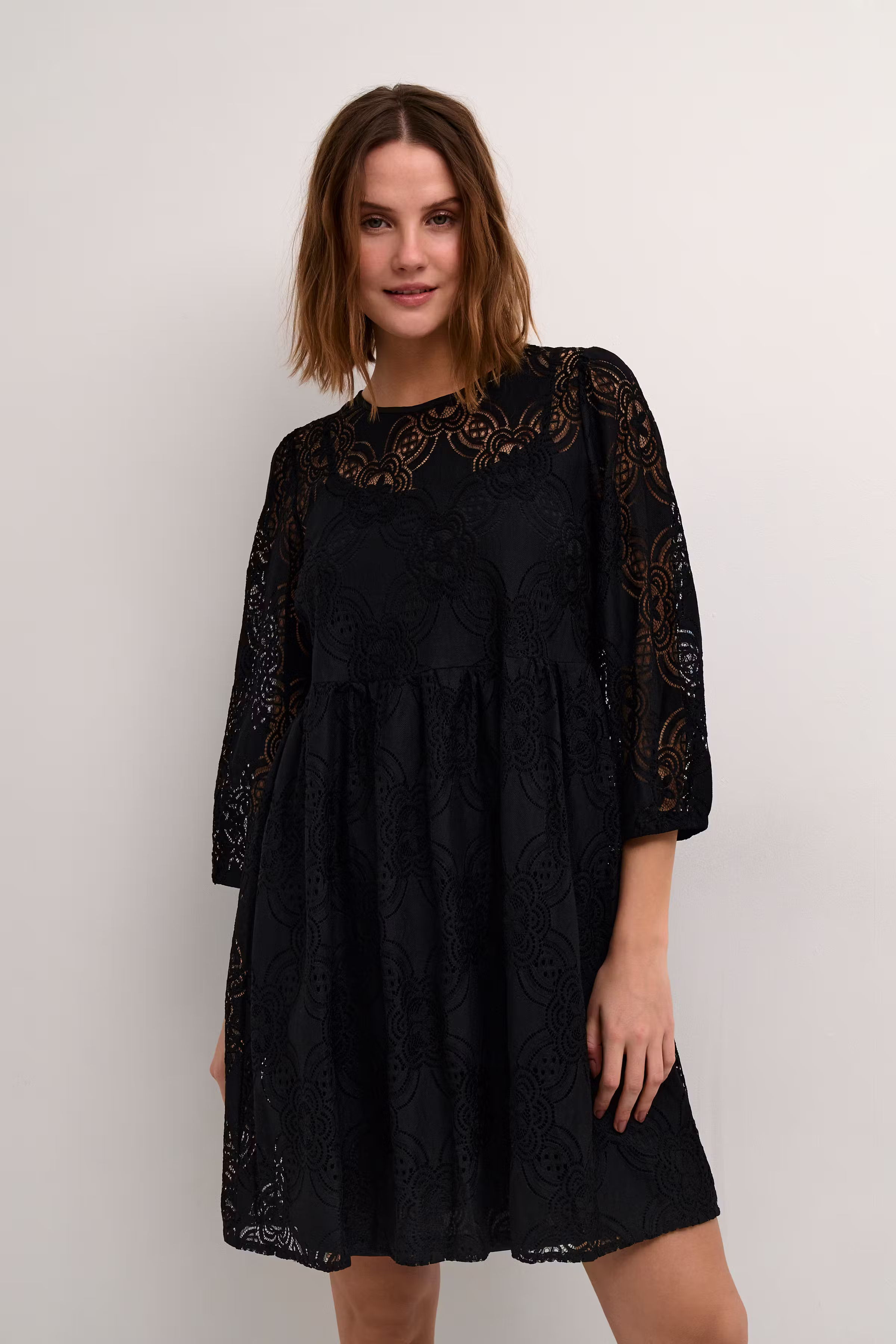KApaula Klänning LOOKBOOK FRONT 10508715-100121