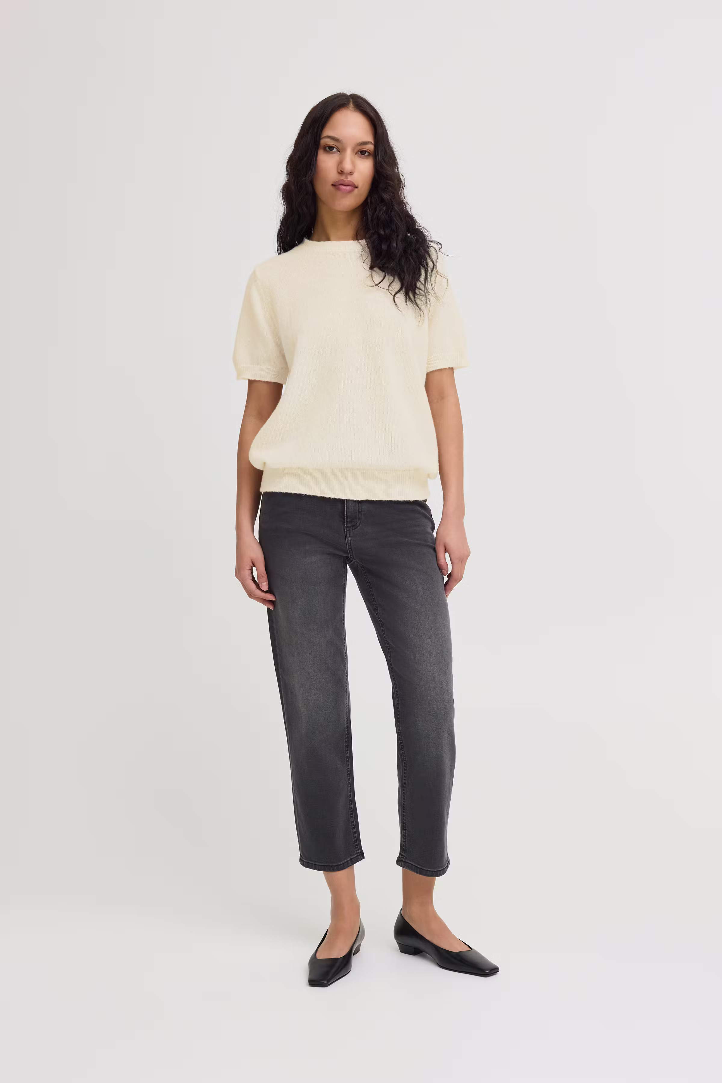 IHDAMILO Kortermet LOOKBOOK FRONT 20123480-130905