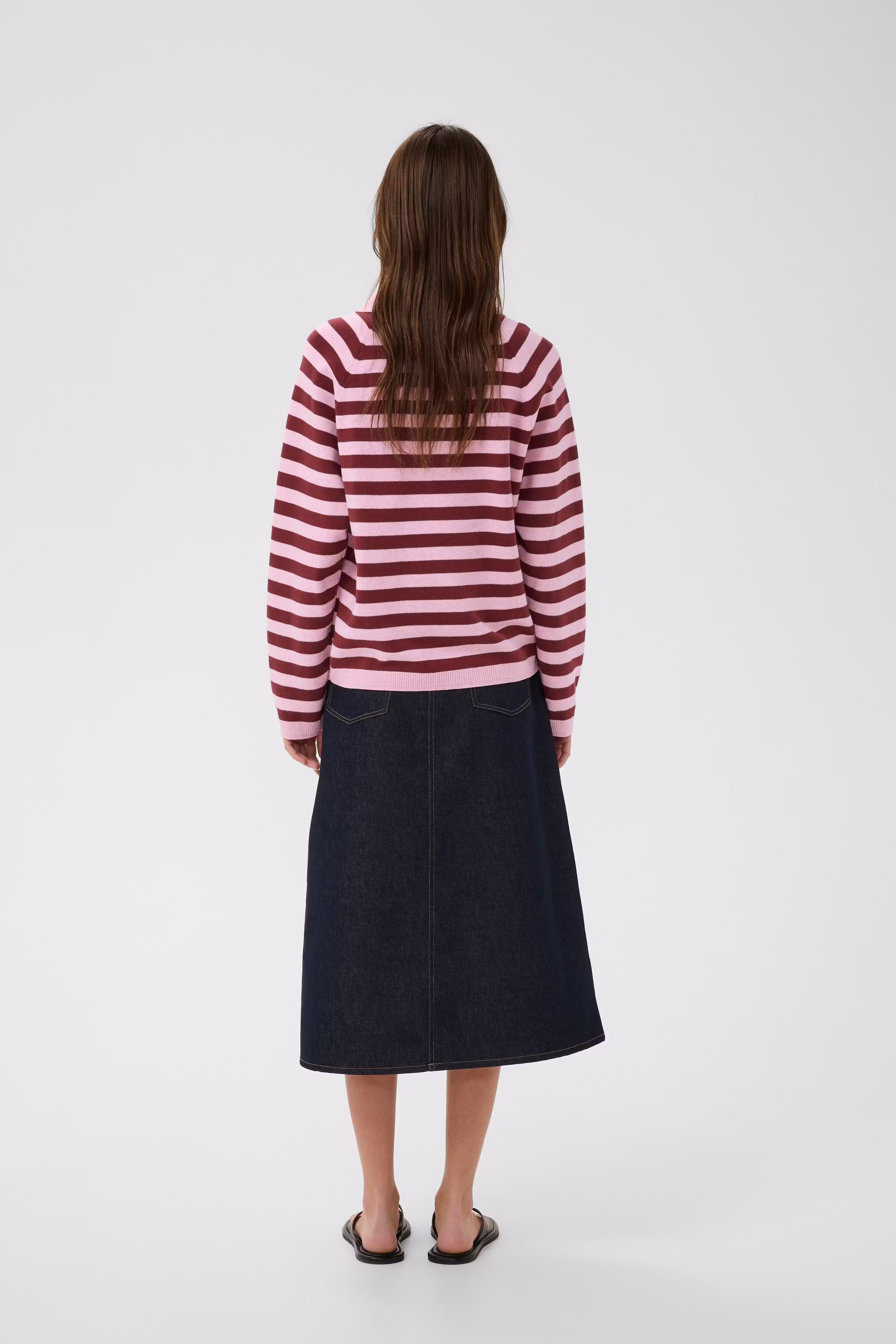 MADIEIW Polo Pullover LOOKBOOK BACK 30112397-900006894