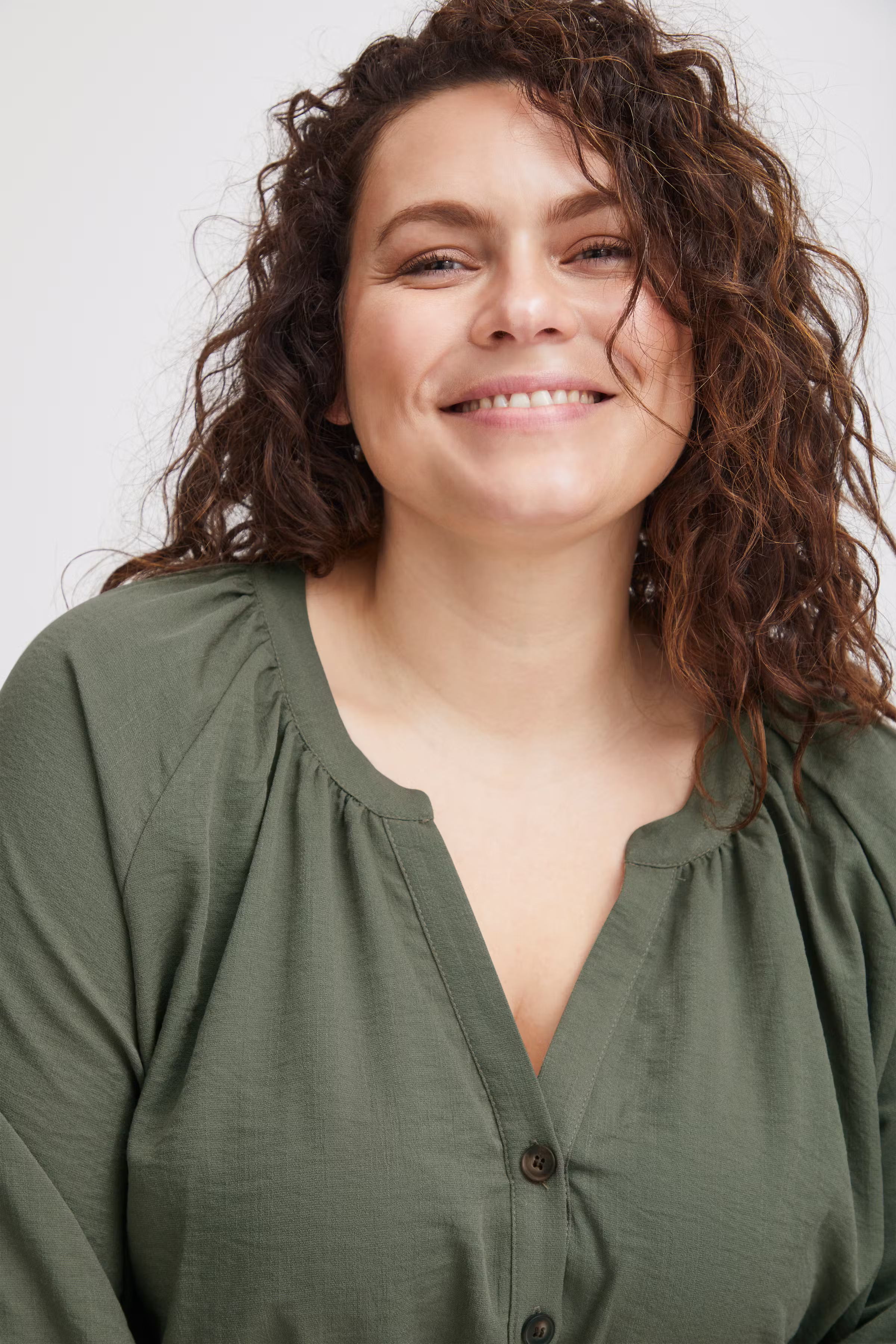 FXPJAGO Blouse LOOKBOOK DETAIL 20613126-180515