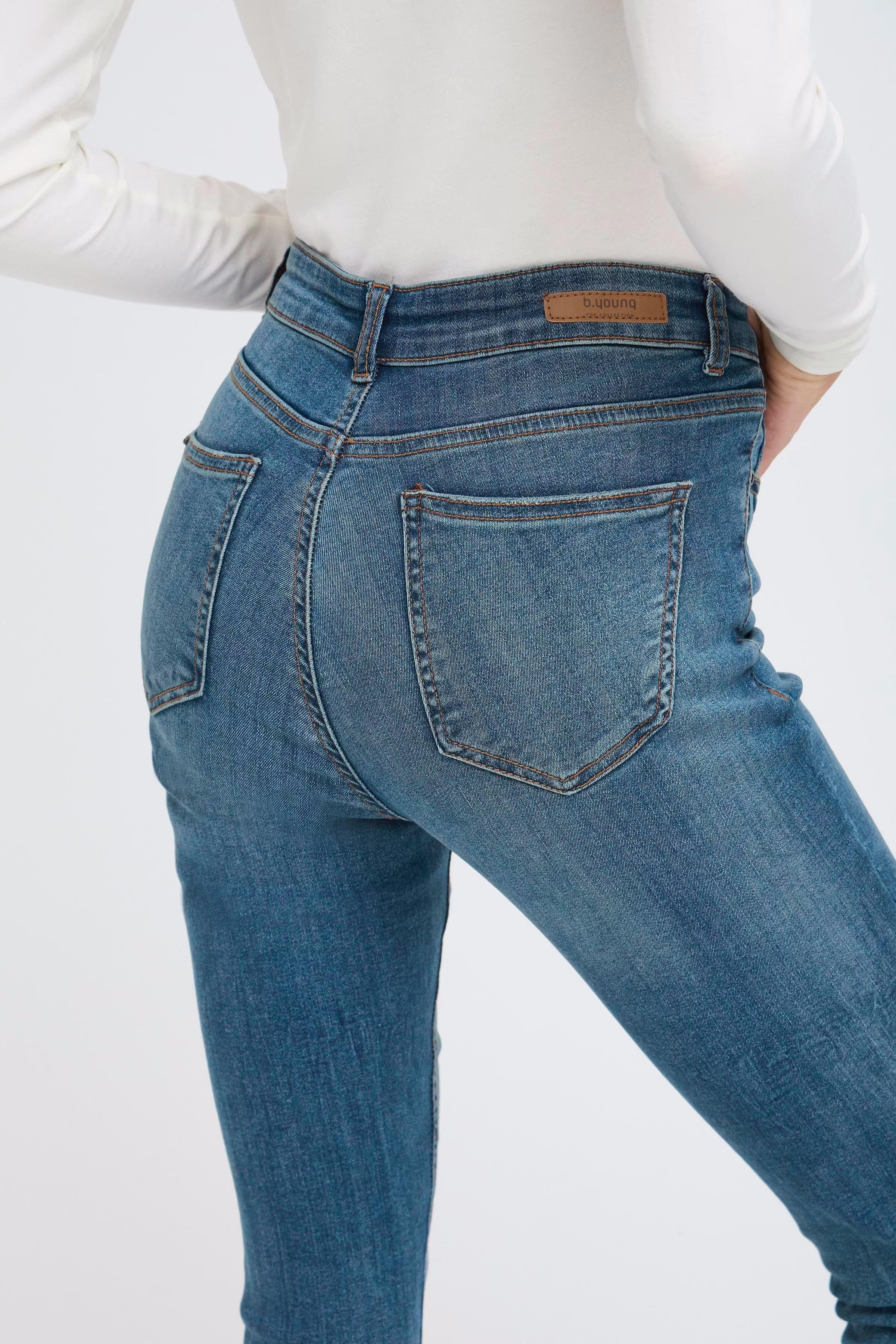 Lola Jeans LOOKBOOK DETAIL 20803214-80946