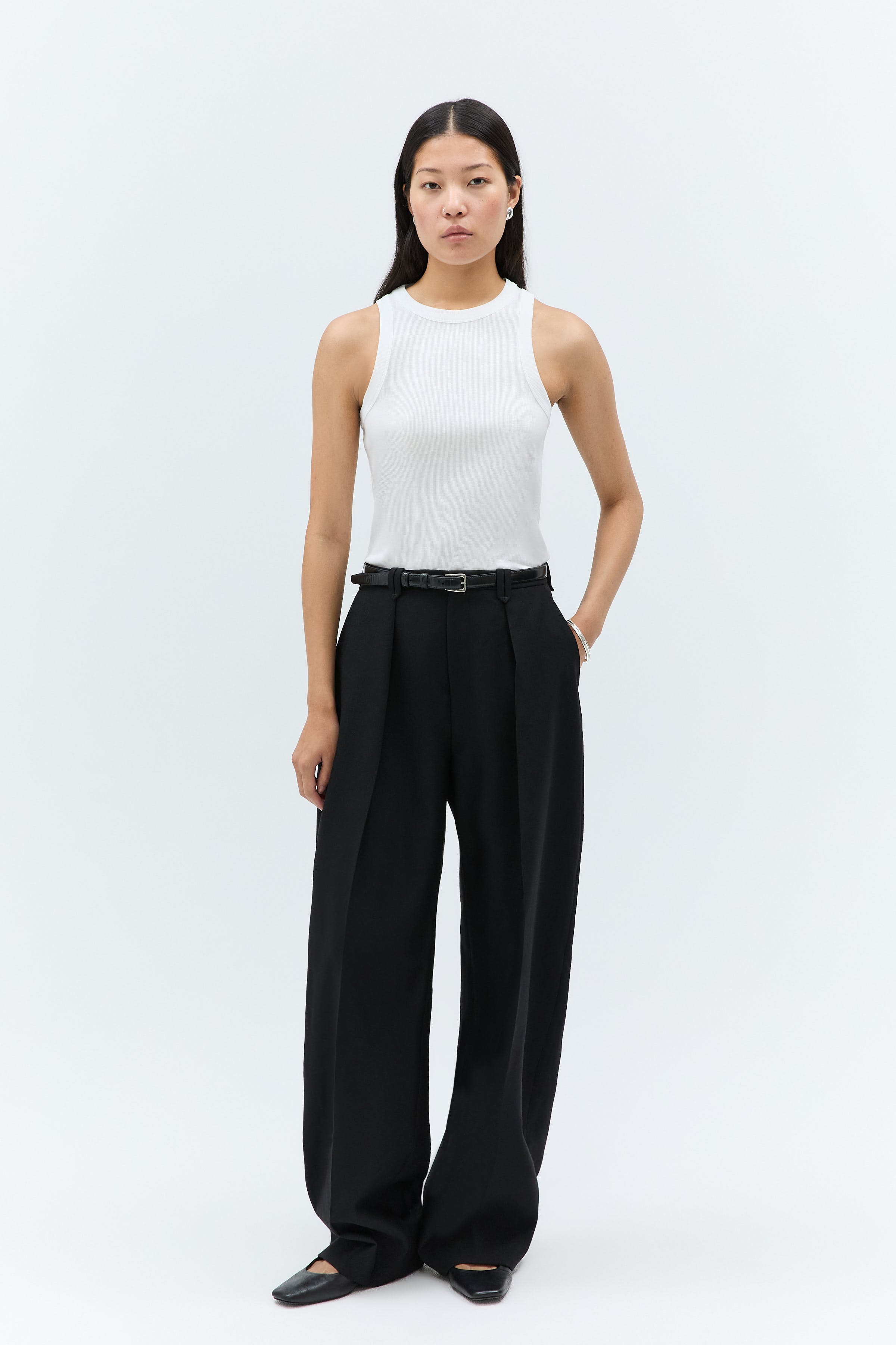 IOKlara Top LOOKBOOK FRONT 30600545-WH001