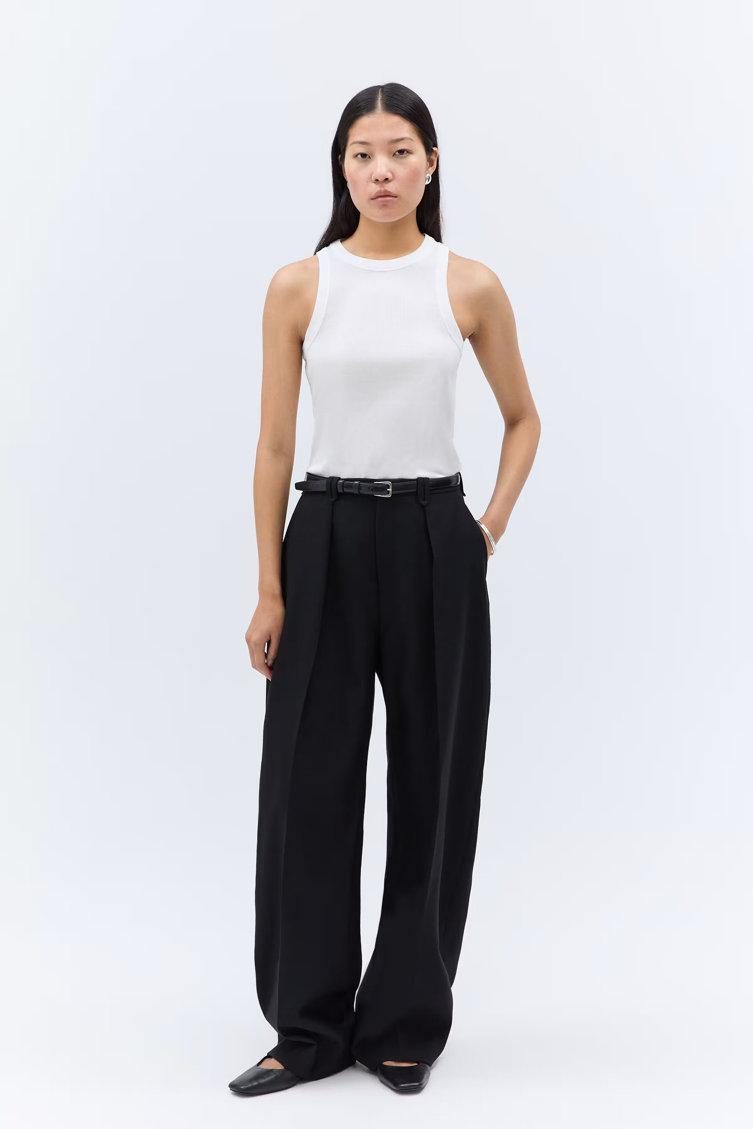 IOKlara Top LOOKBOOK FRONT 30600545-WH001