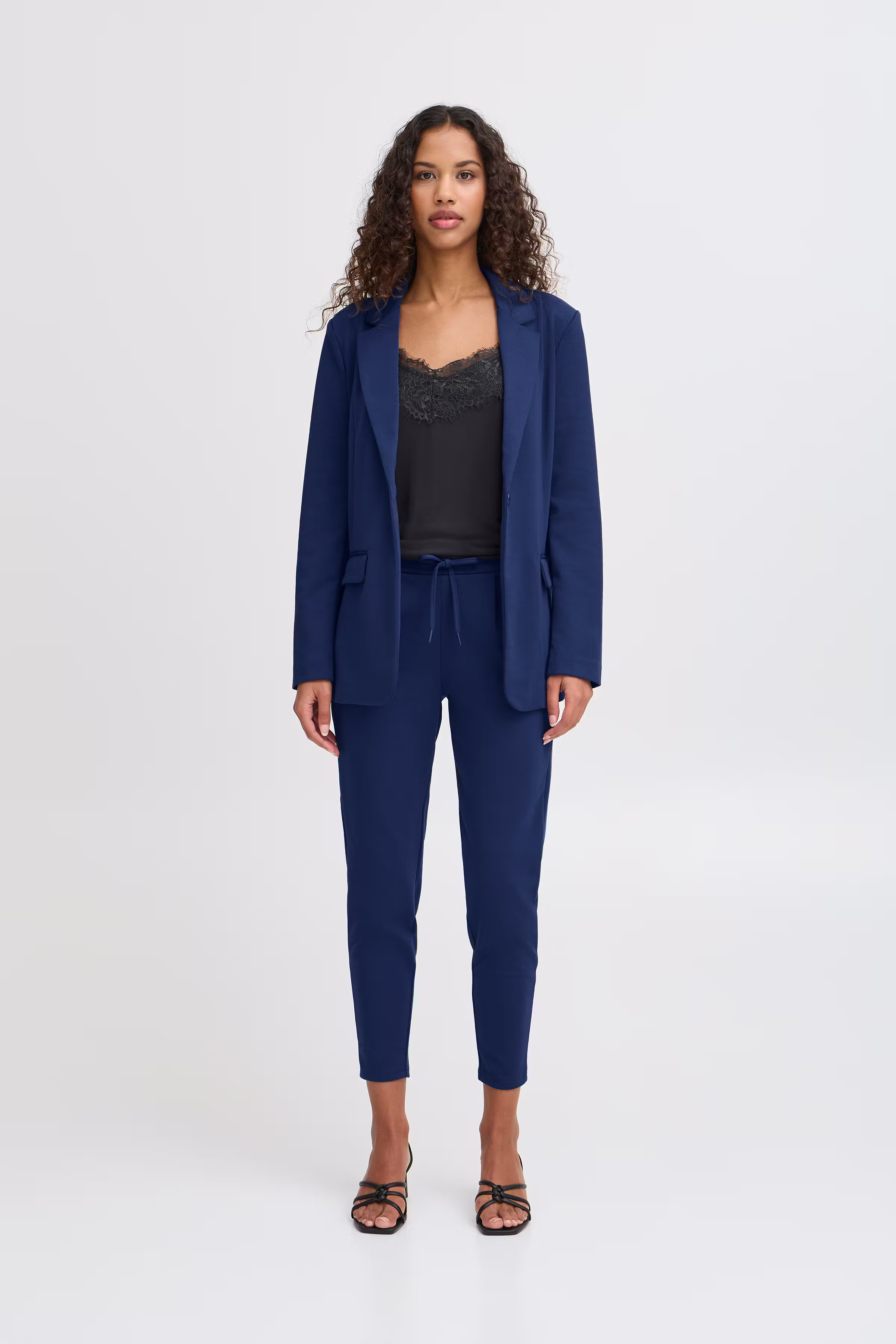 IHKATE LONG Blazer LOOKBOOK FRONT 20121368-193933