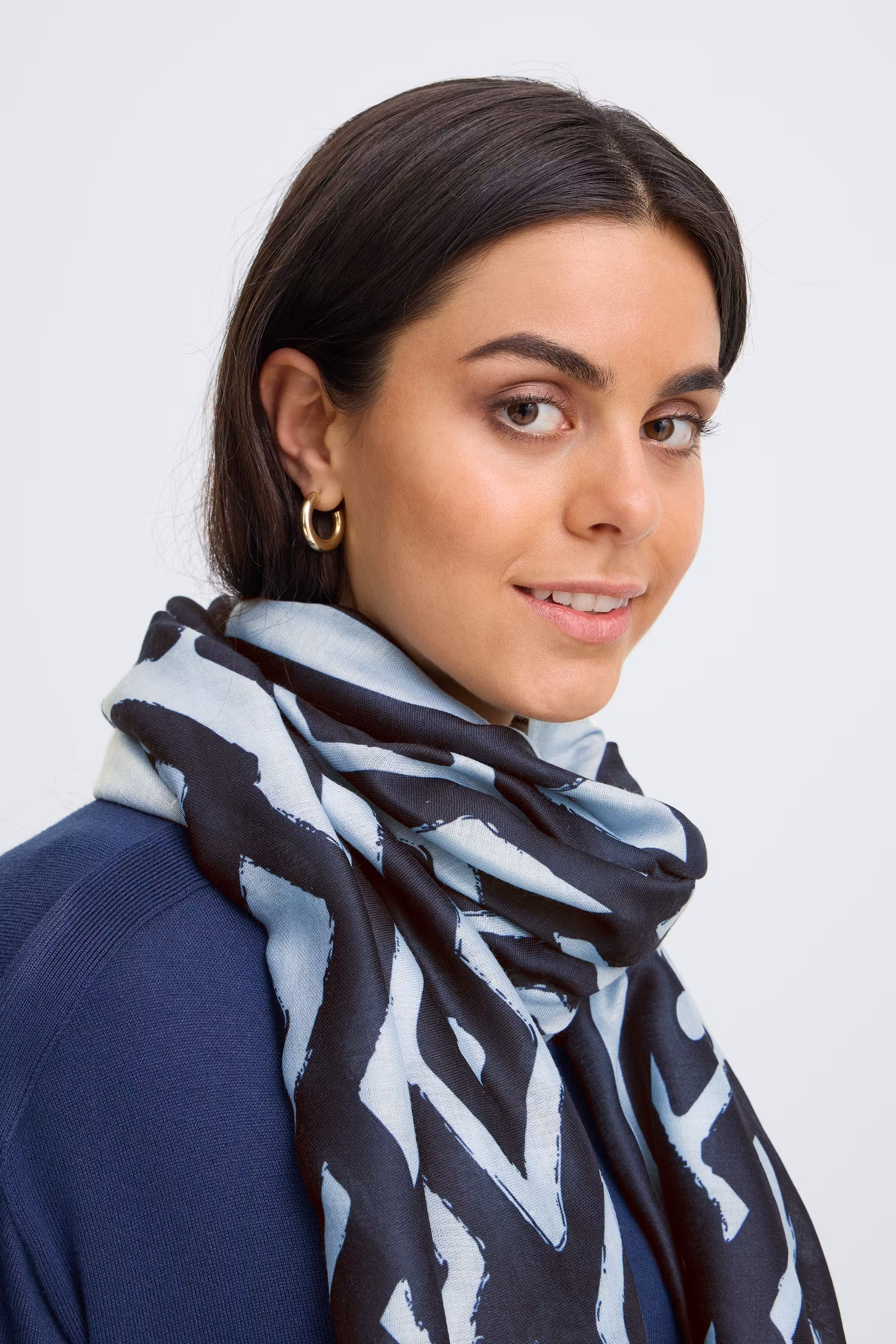 FRJILLA Scarf LOOKBOOK FRONT 20618164-900012915
