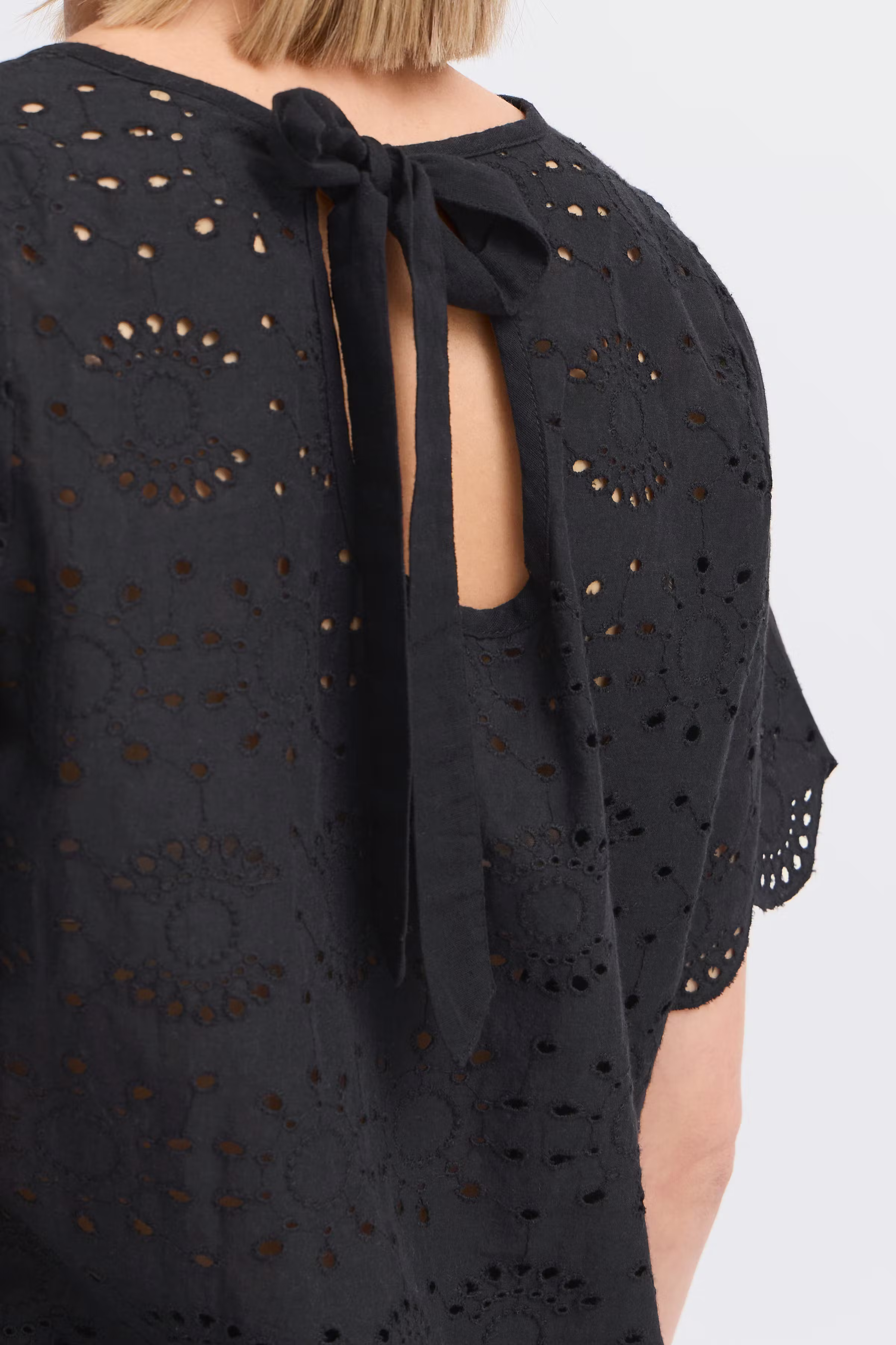 FRANGIE Bluse LOOKBOOK DETAIL 20615693-200113
