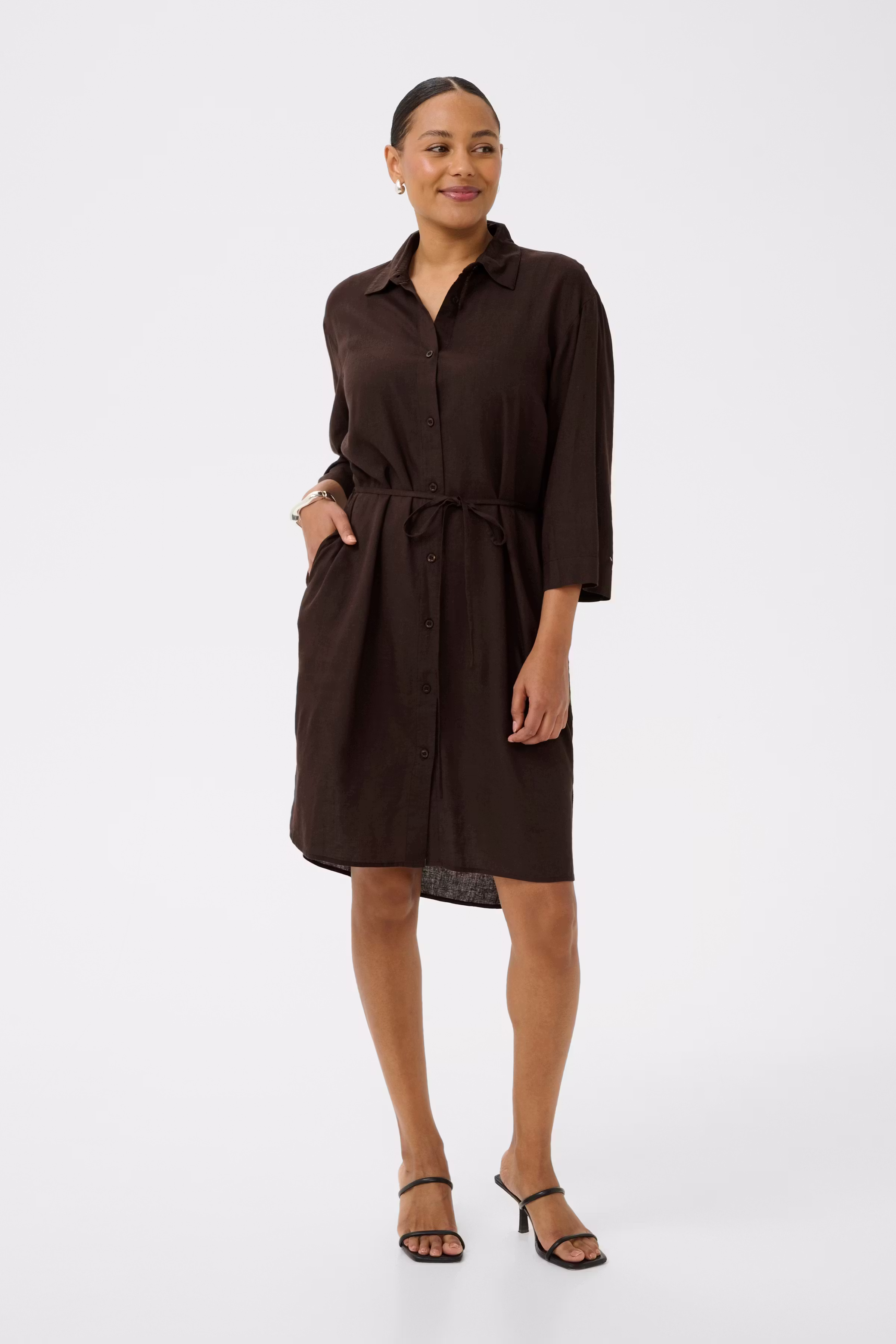 KAmilia Skjorte LOOKBOOK FRONT 10511470-191111