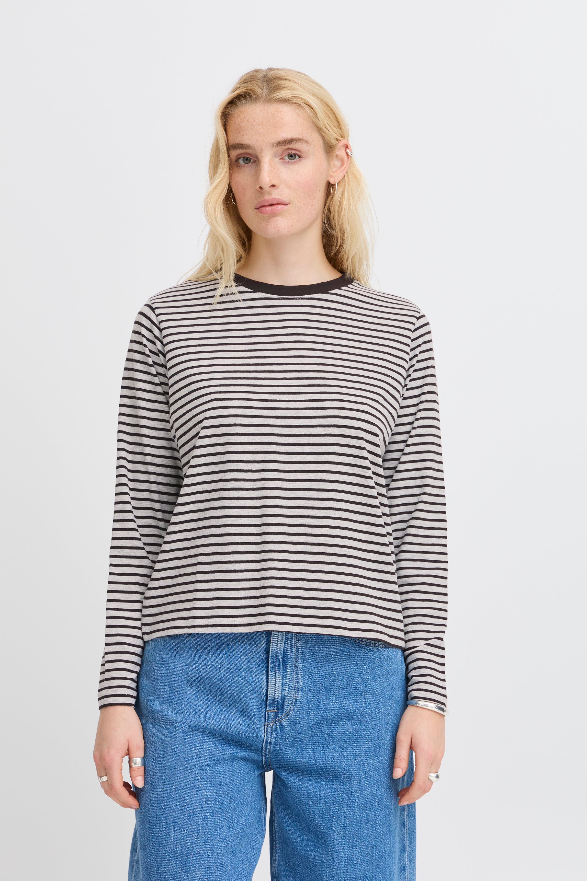 IHMIRA Long sleeved T-shirt LOOKBOOK FRONT 20122519-204128