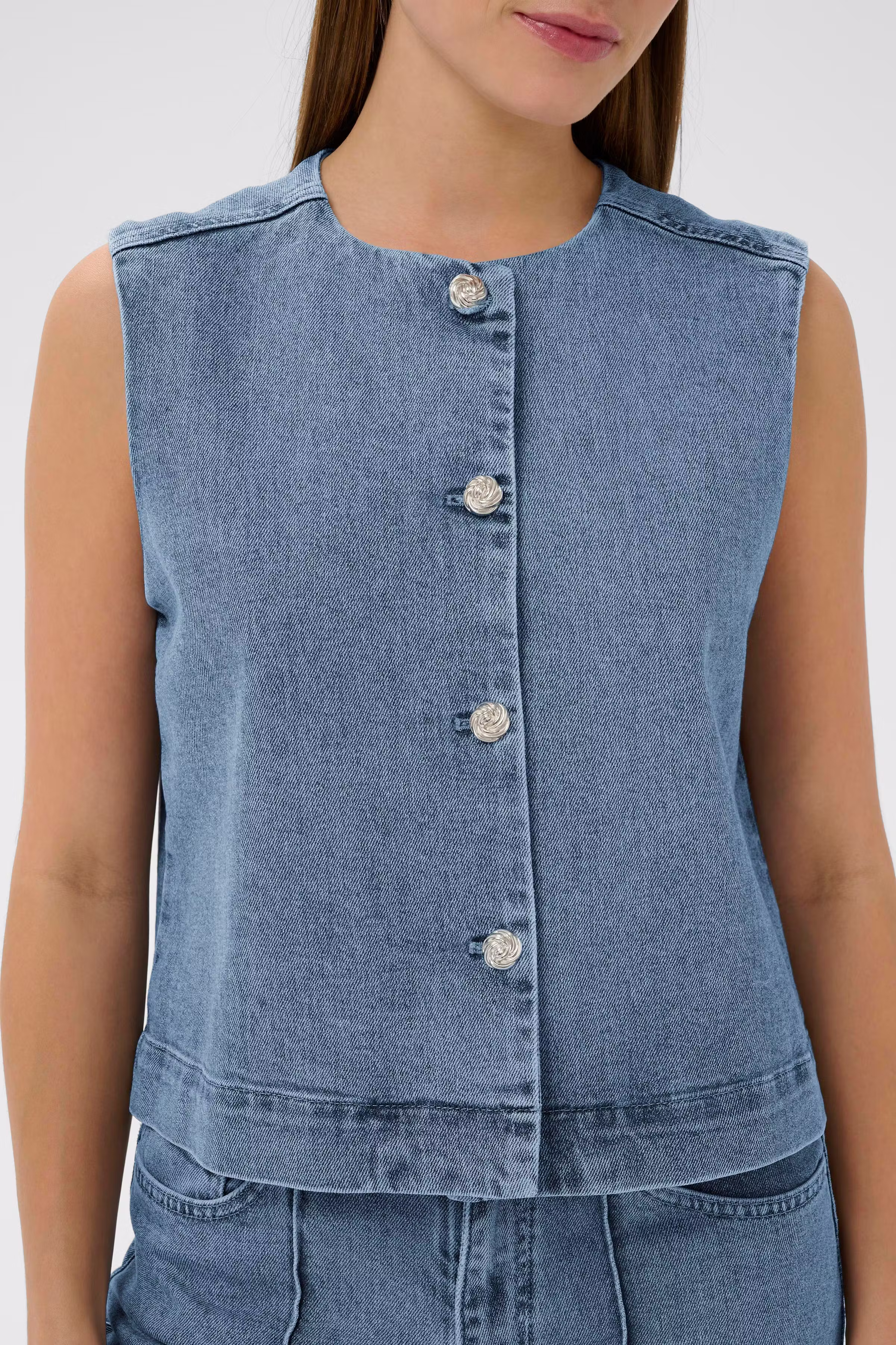 SLRinatina Vest LOOKBOOK DETAIL 30409278-301130