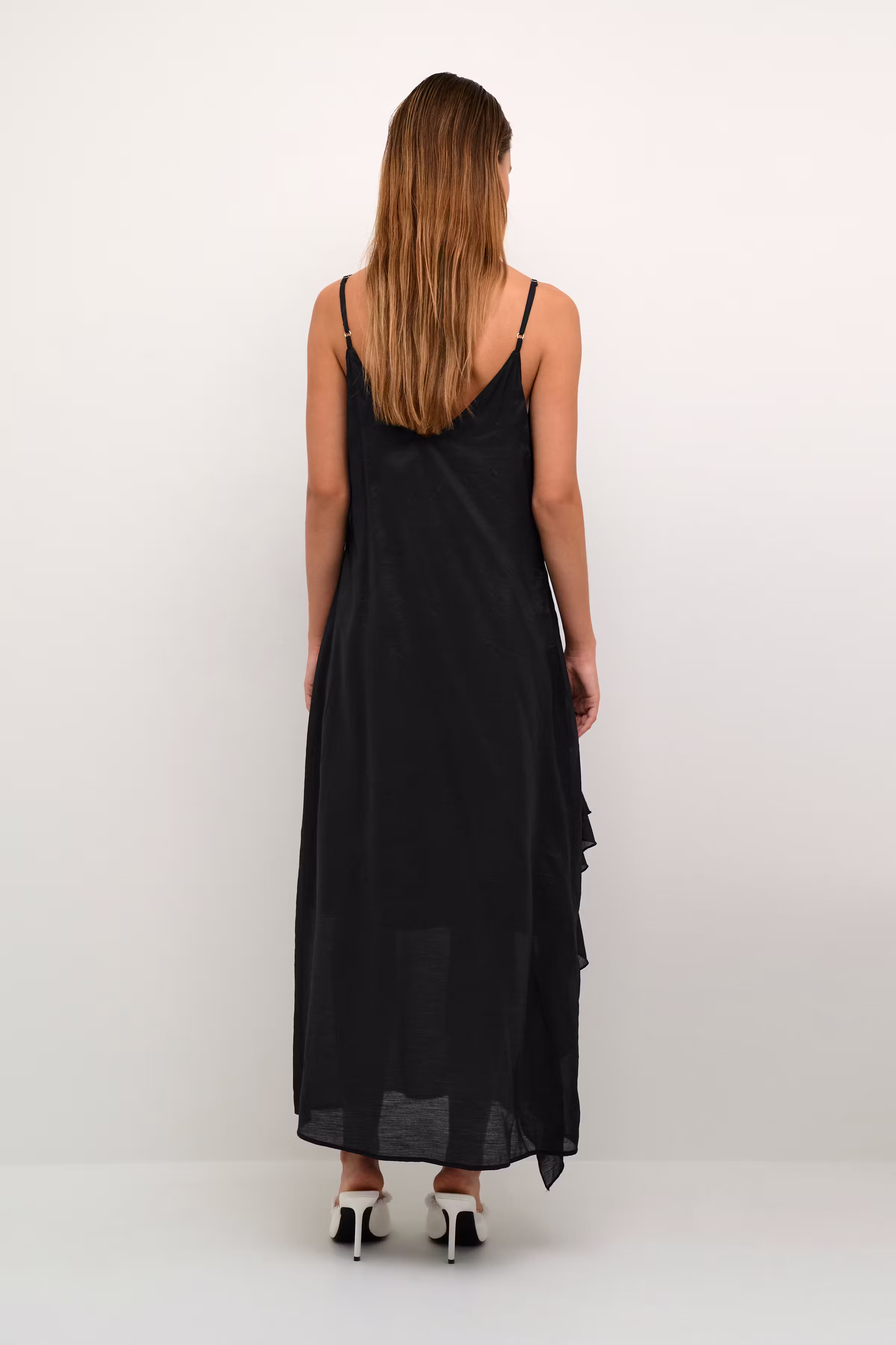 OdineKB Dress LOOKBOOK BACK 10104971-194008