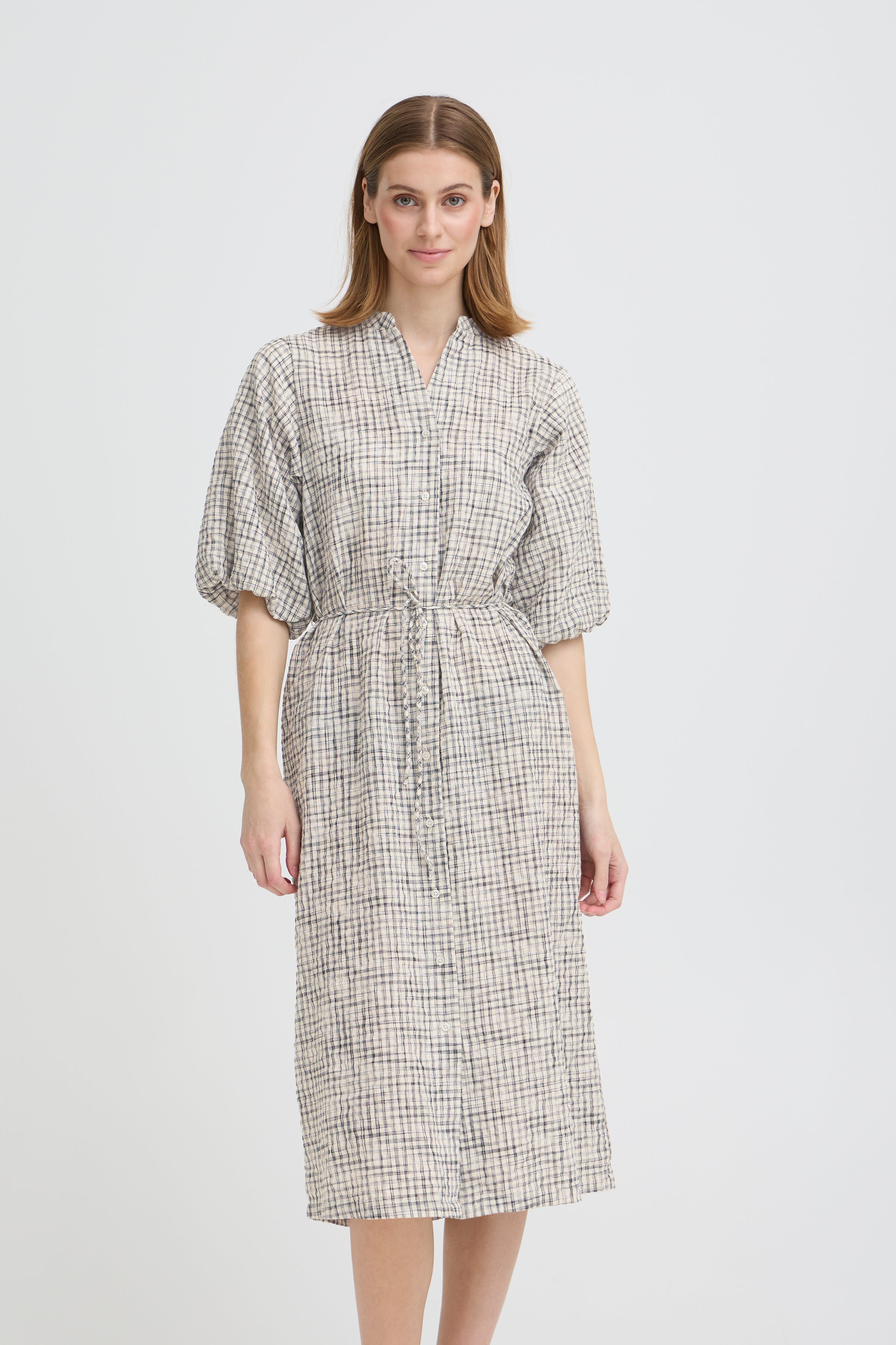 IHHESIMA Kjole LOOKBOOK FRONT 20125084-900004696