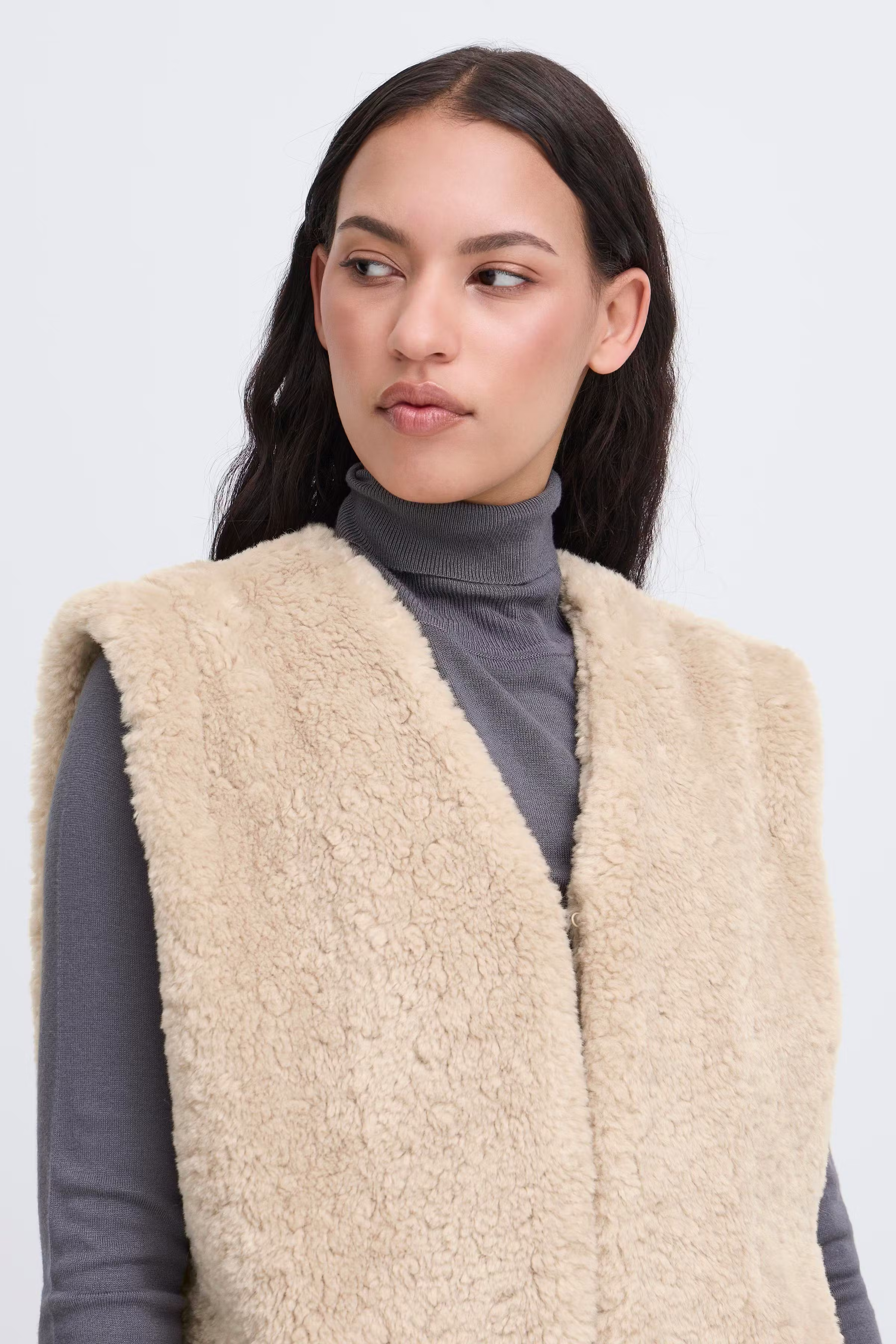 IHHIZALA Vest yttertøj LOOKBOOK DETAIL 20123072-204551