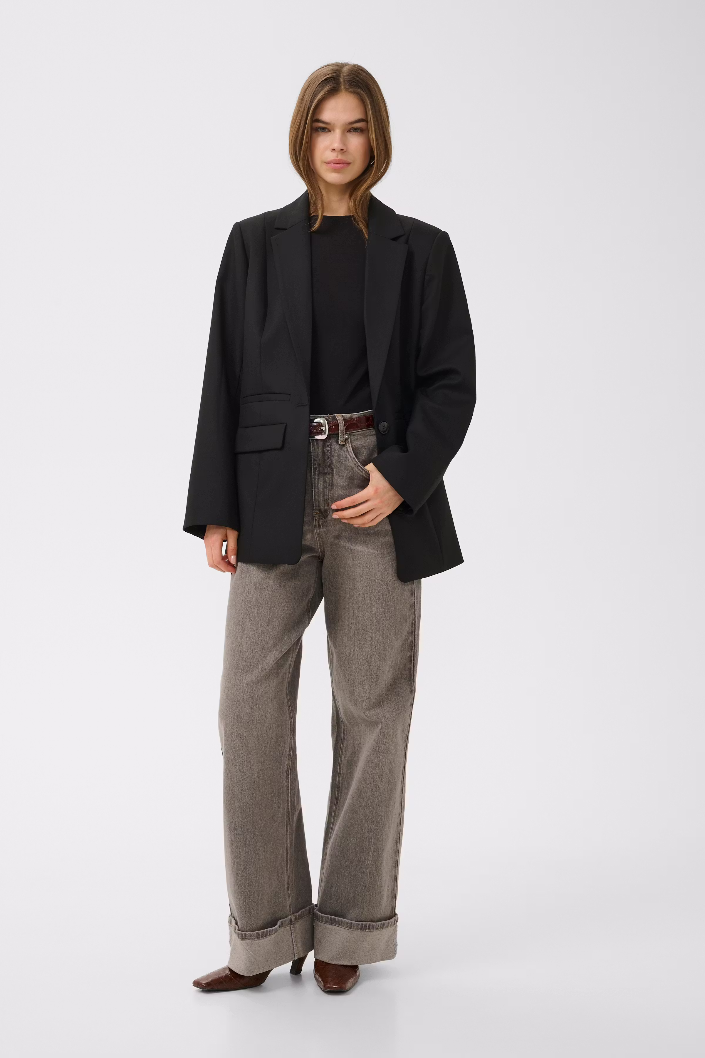 GZpaula Blazer LOOKBOOK FRONT 10910914-100017