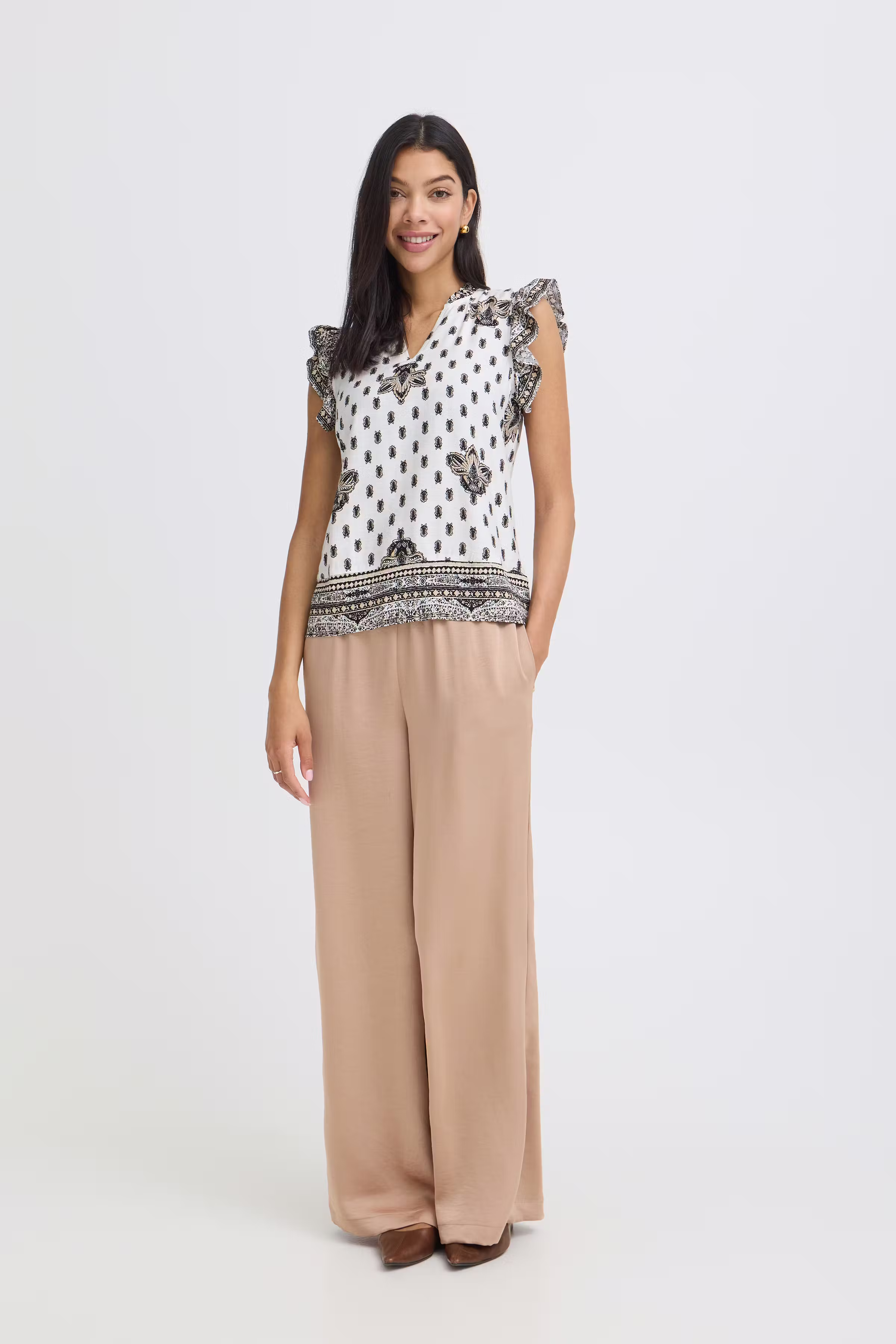 BYIKAIA Bluse LOOKBOOK FRONT 20819070-900008801