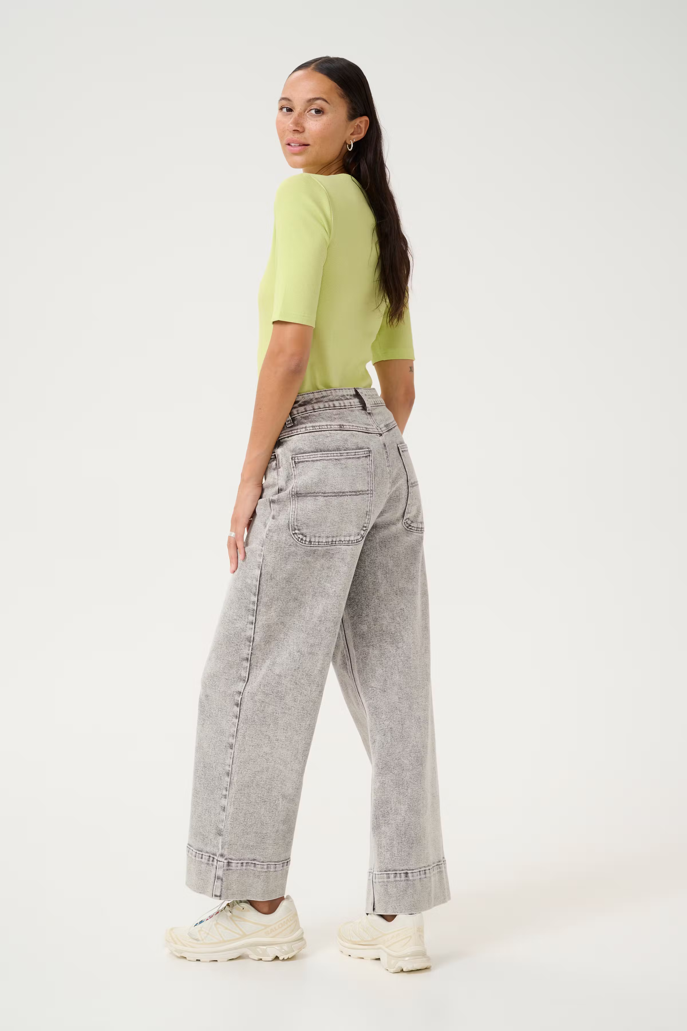 KAcarna T-shirt LOOKBOOK BACK 10508766-130324