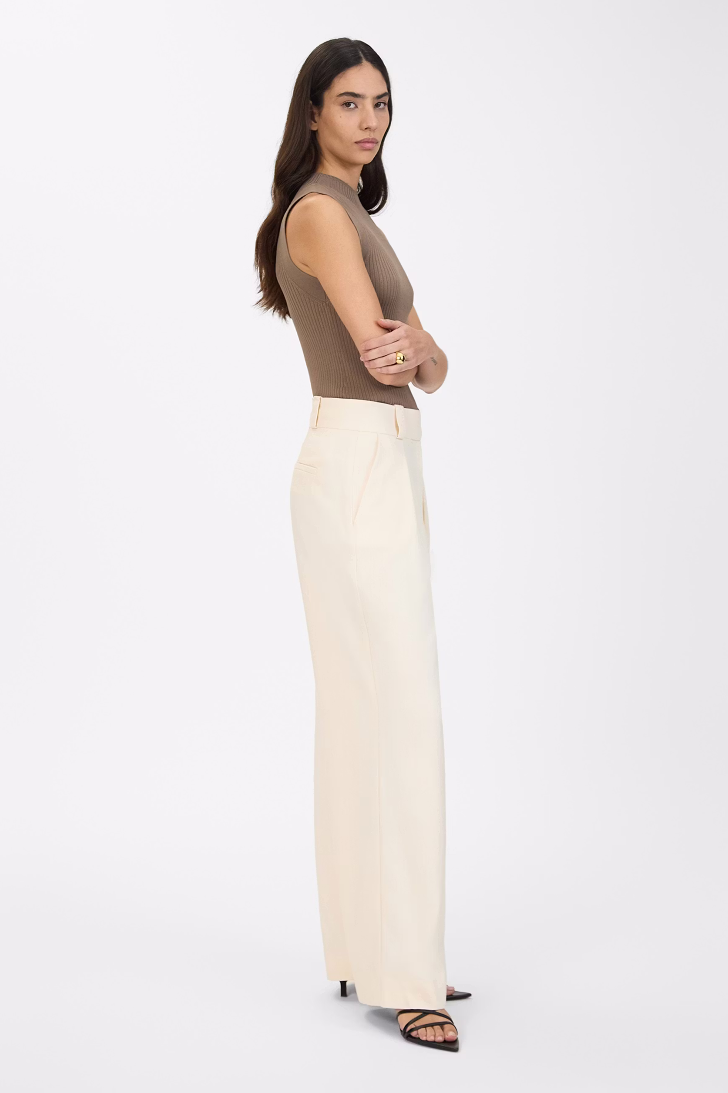 PRESCILLIA Trousers LOOKBOOK FRONT 30600616-WH014