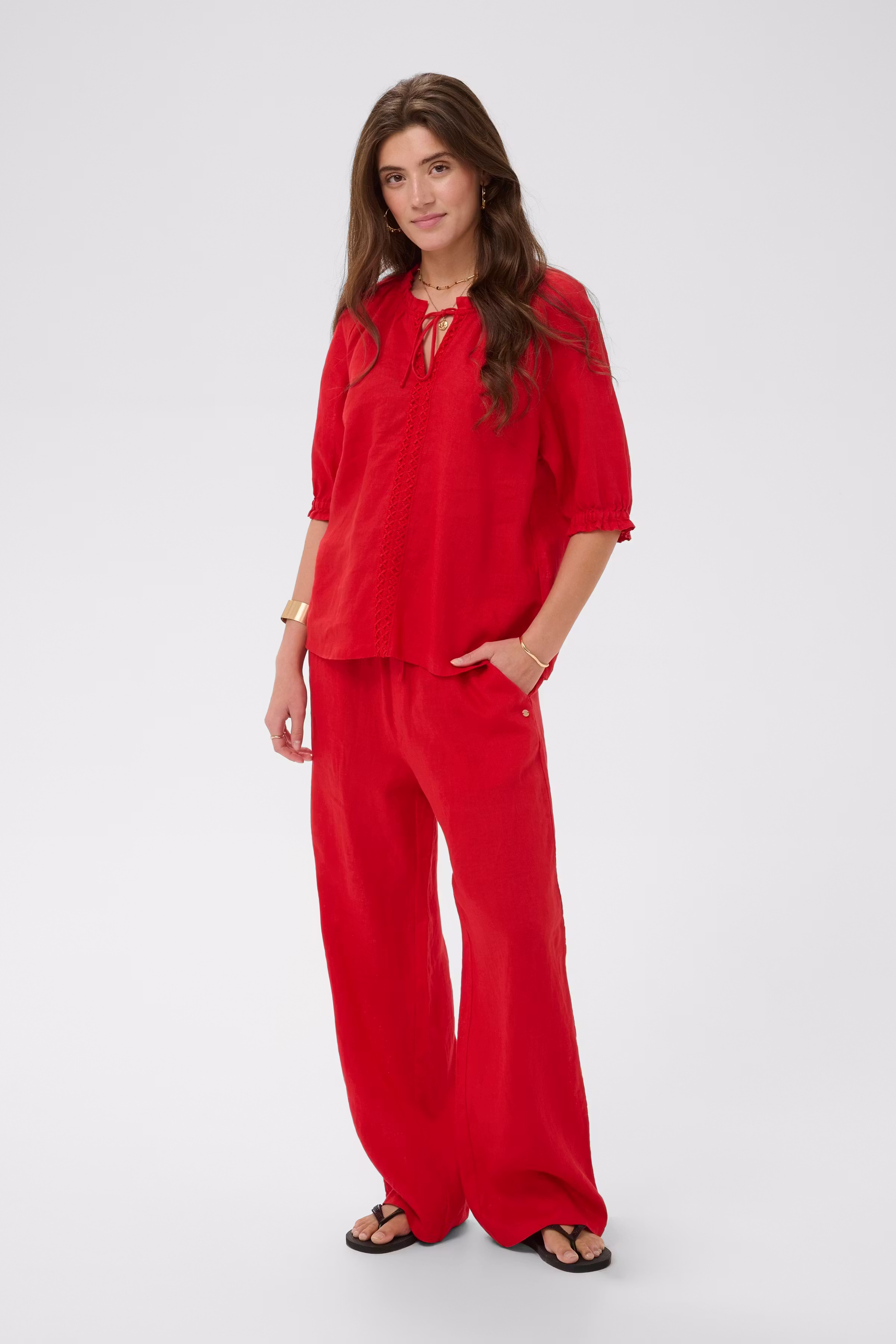 CRBellis Blouse LOOKBOOK FRONT 10615408-181763