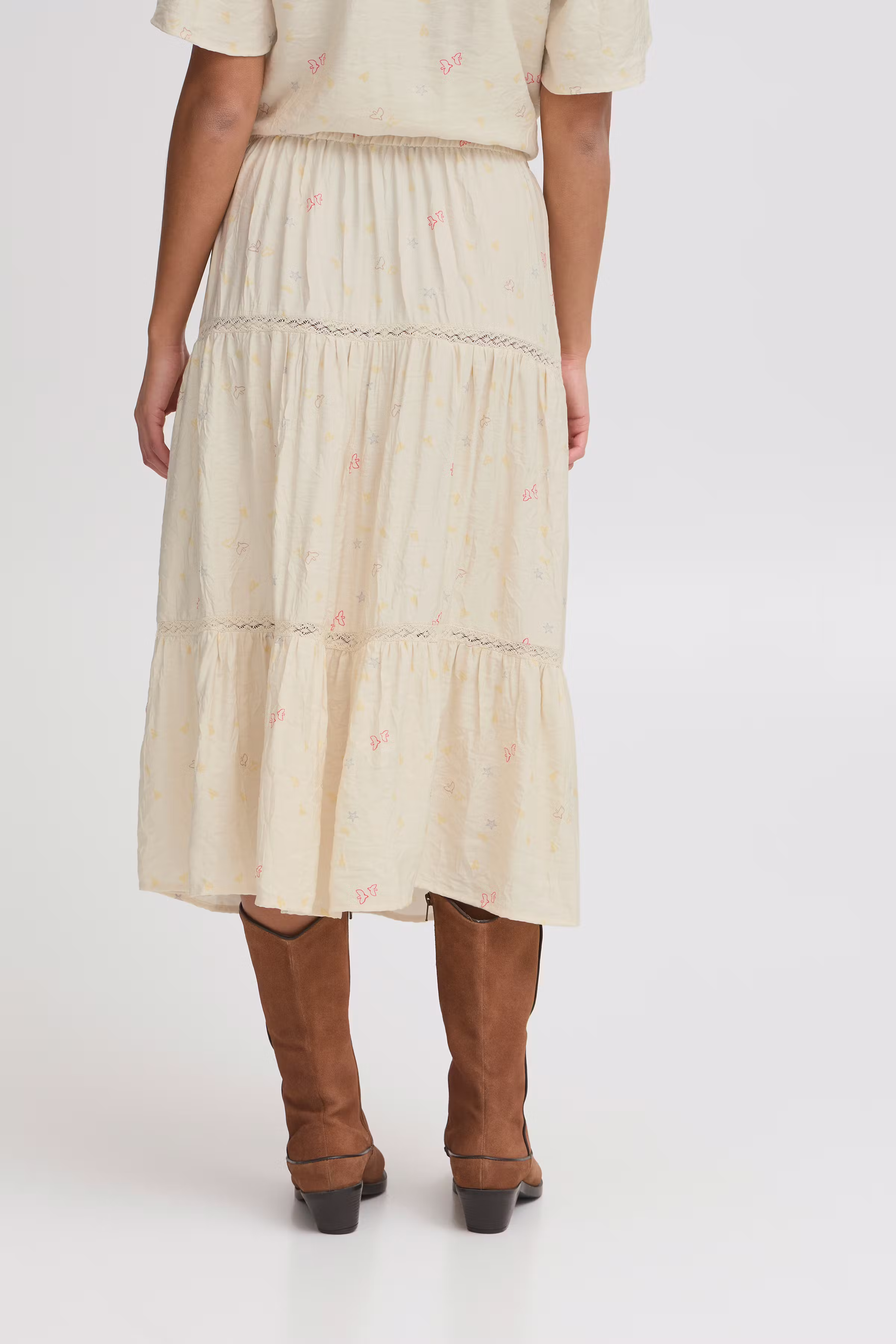 IRZONNA Rock LOOKBOOK BACK 20123009-130905