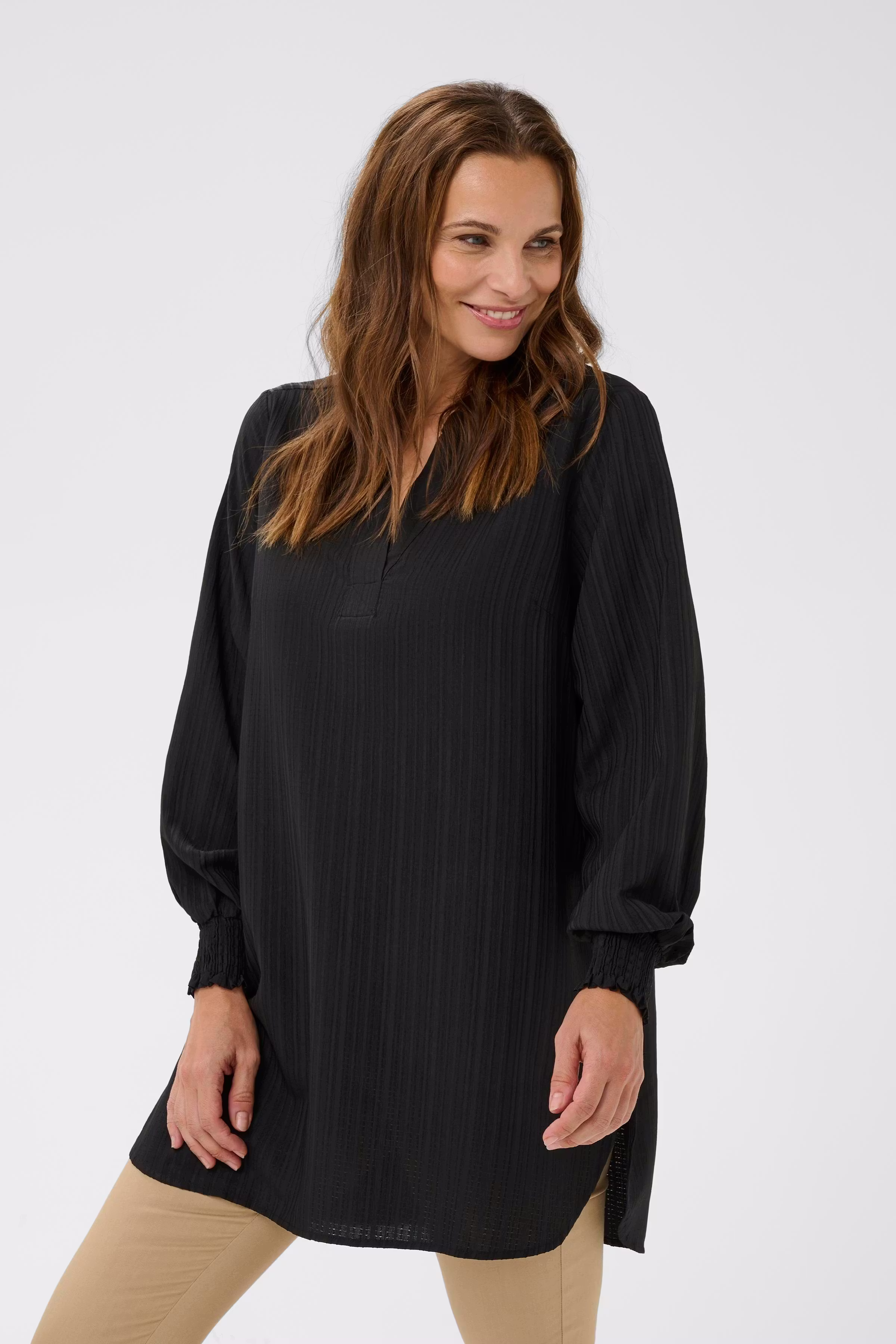 BPvitta Tunic LOOKBOOK FRONT 40200093-106480