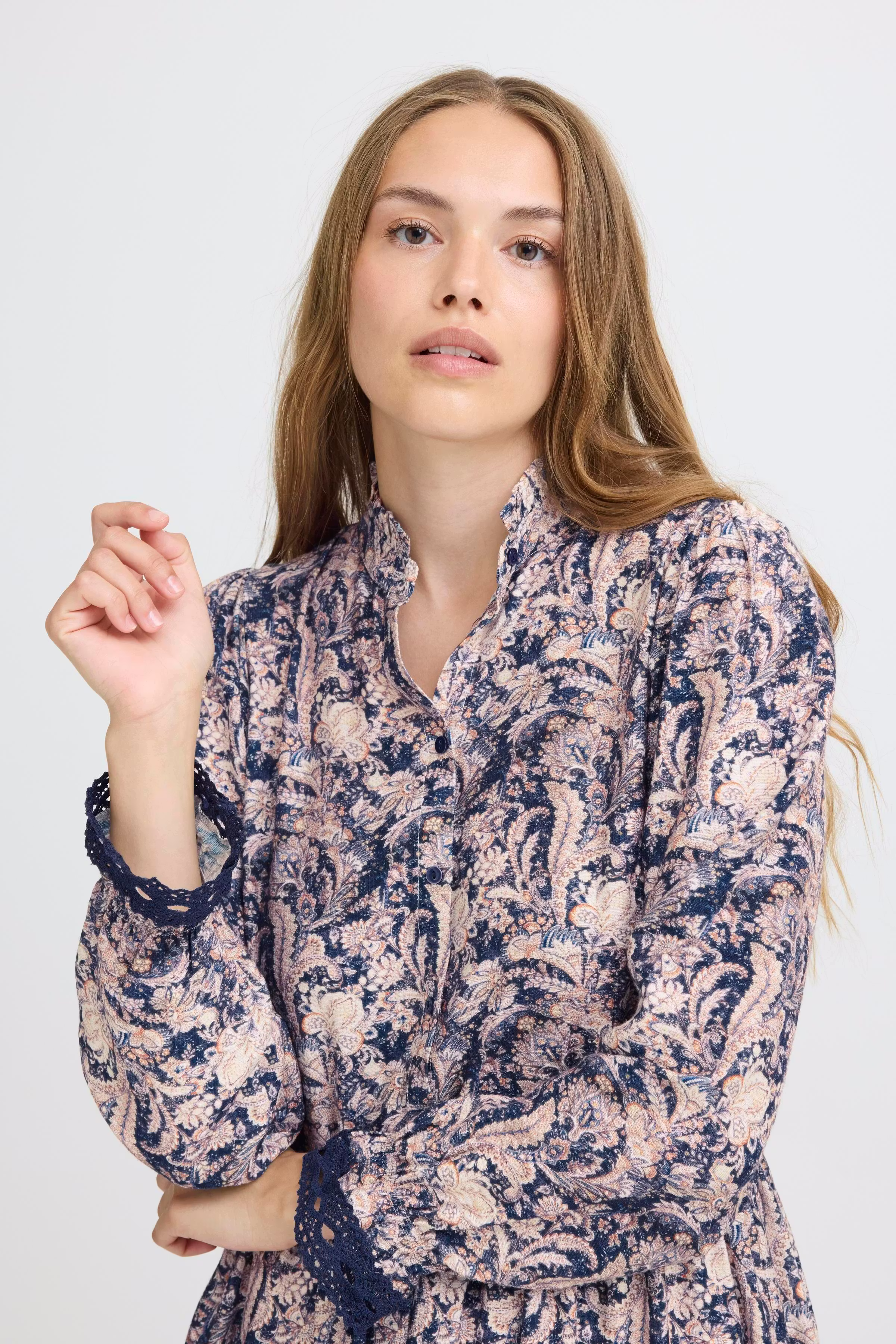 PZPERNILLE Kjole LOOKBOOK DETAIL 50209132-205212