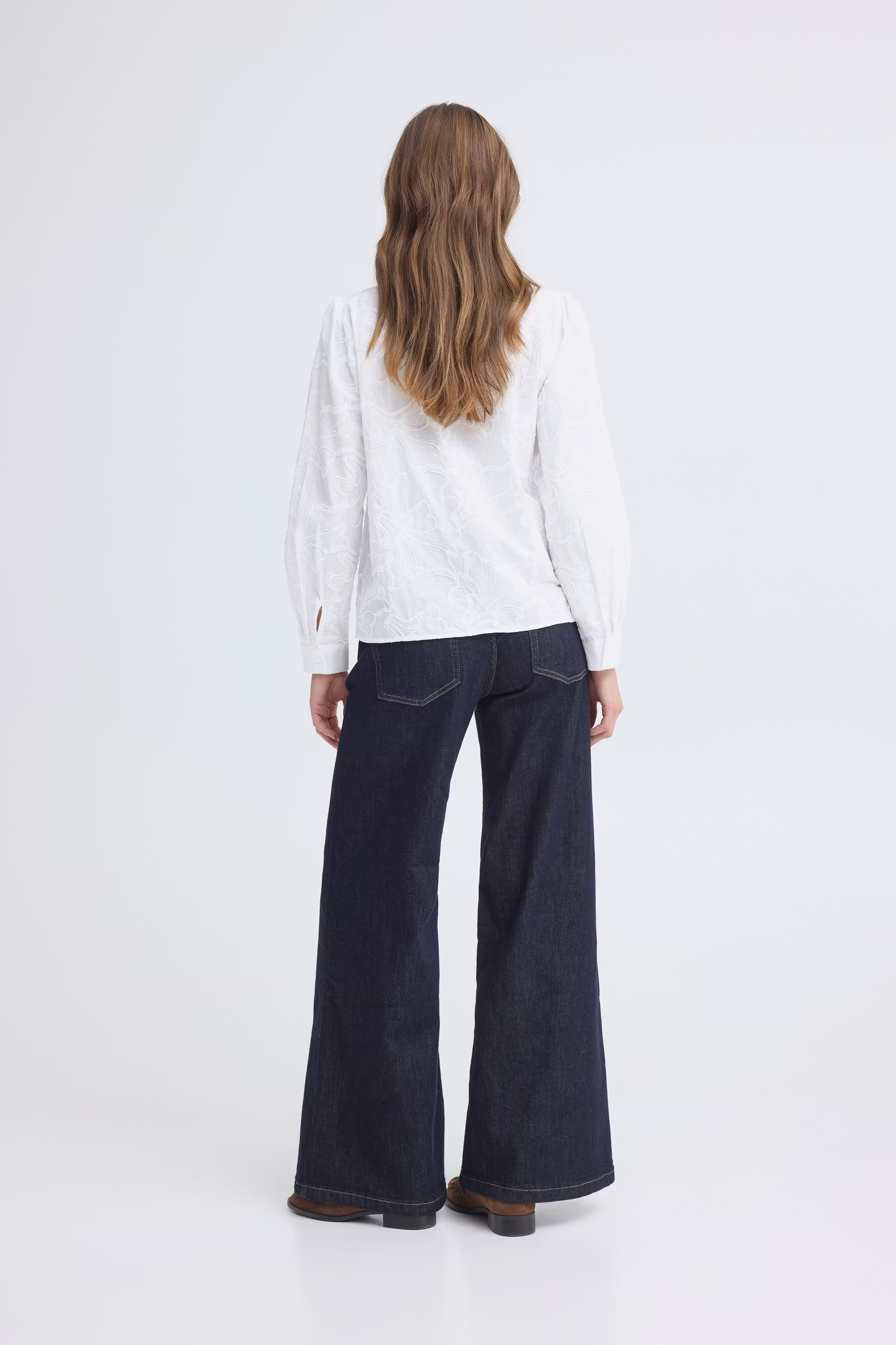 SBTHEA Bluse LOOKBOOK BACK 22101162-110105