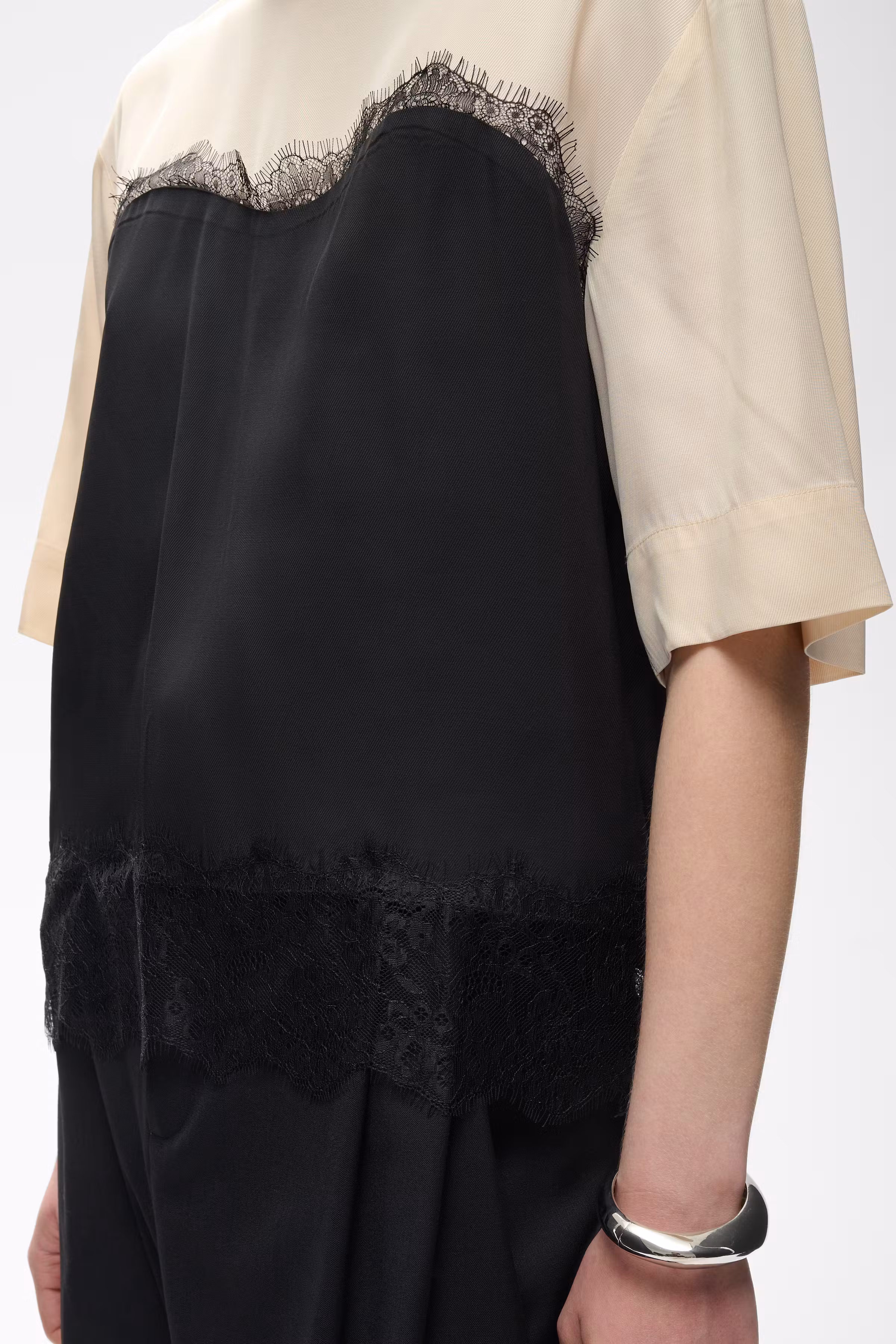 MAPPLEIW Blus LOOKBOOK DETAIL 30112833-194008