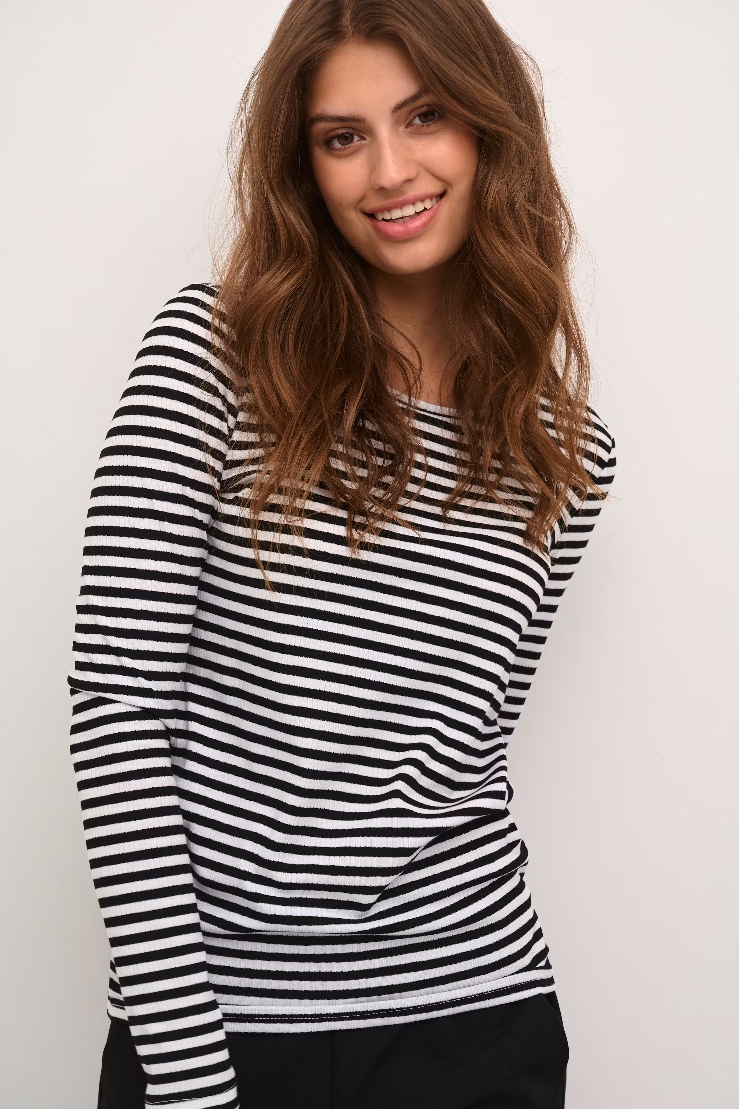 KAbenedikte T-shirt LOOKBOOK DETAIL 10508697-105920