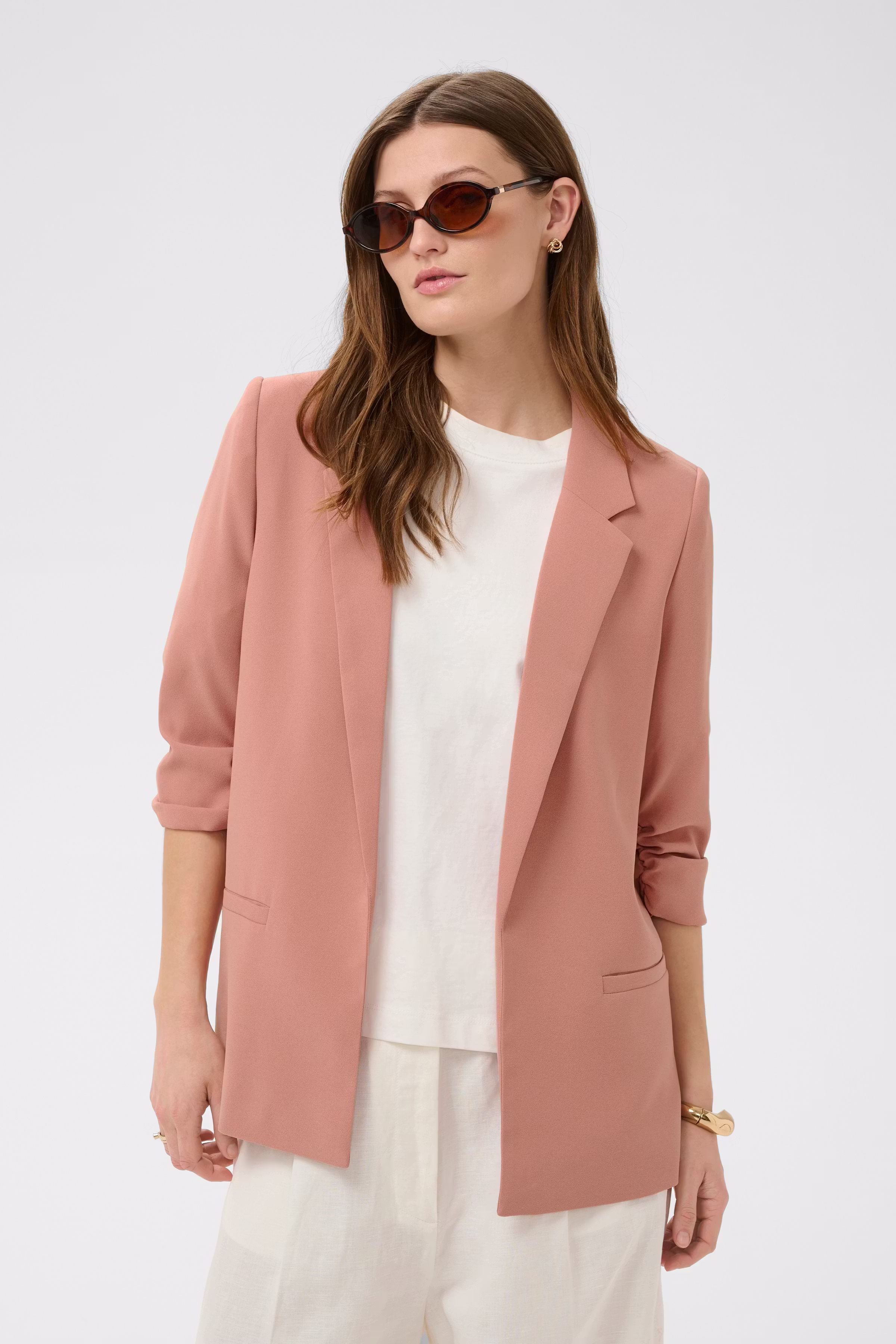 SLShirley Blazer LOOKBOOK FRONT 30403608-171514