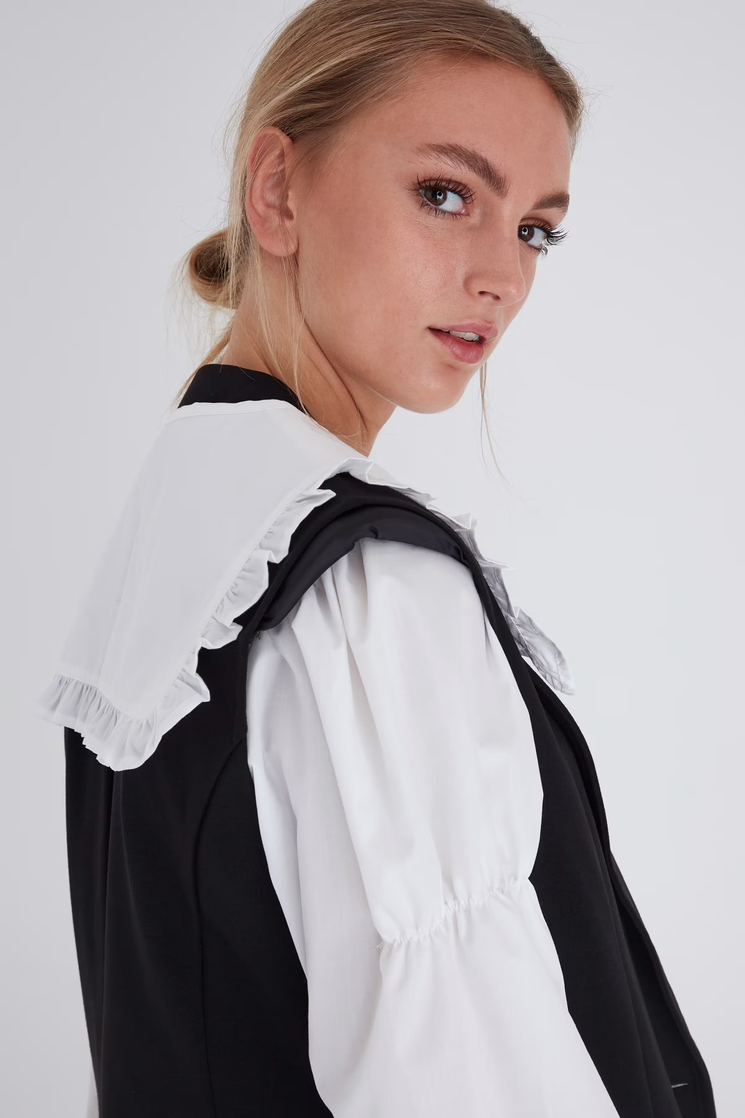 Skjerf LOOKBOOK FRONT 20113998-114201