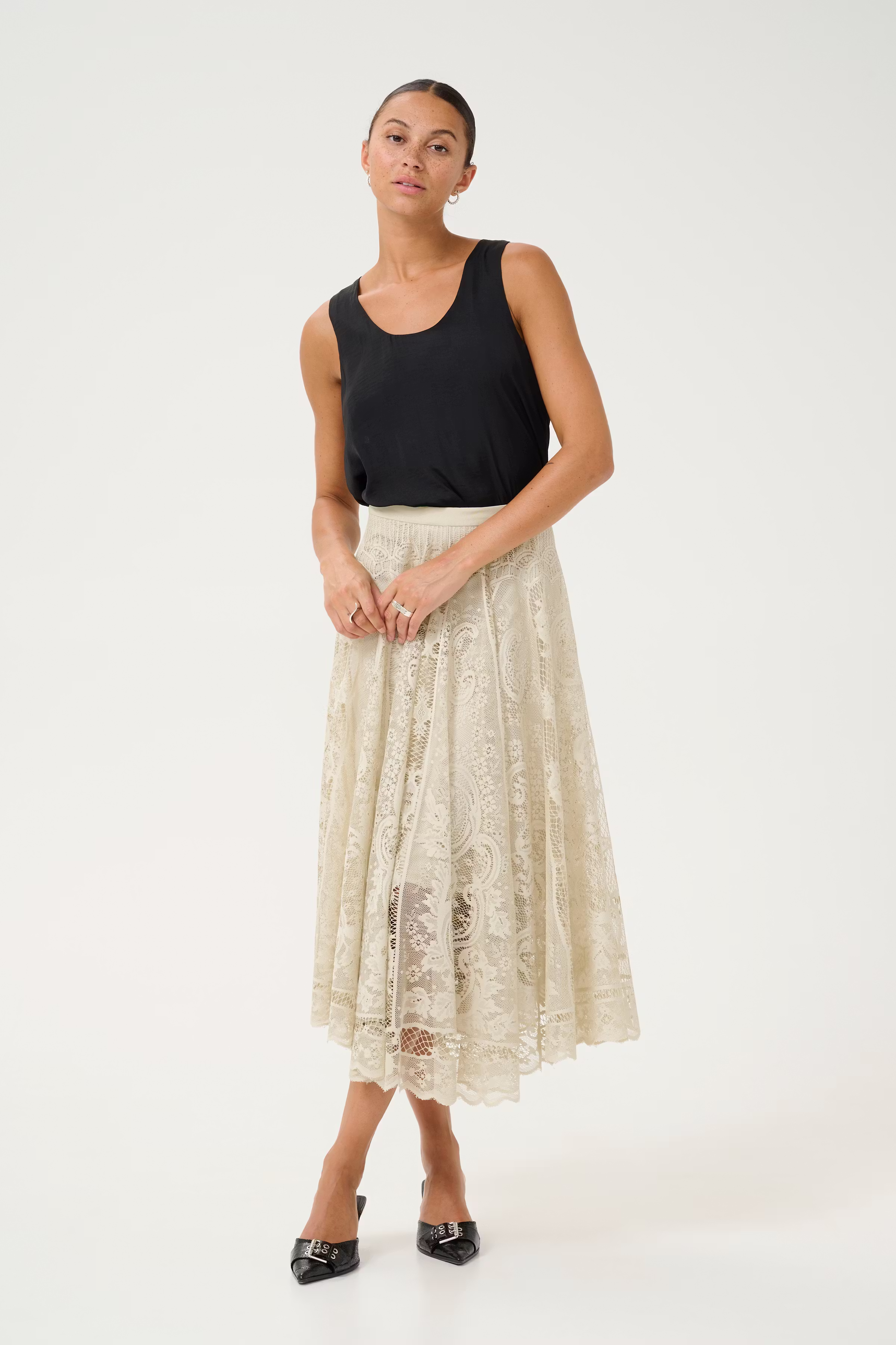 KAallie Blus LOOKBOOK FRONT 10509832-100121