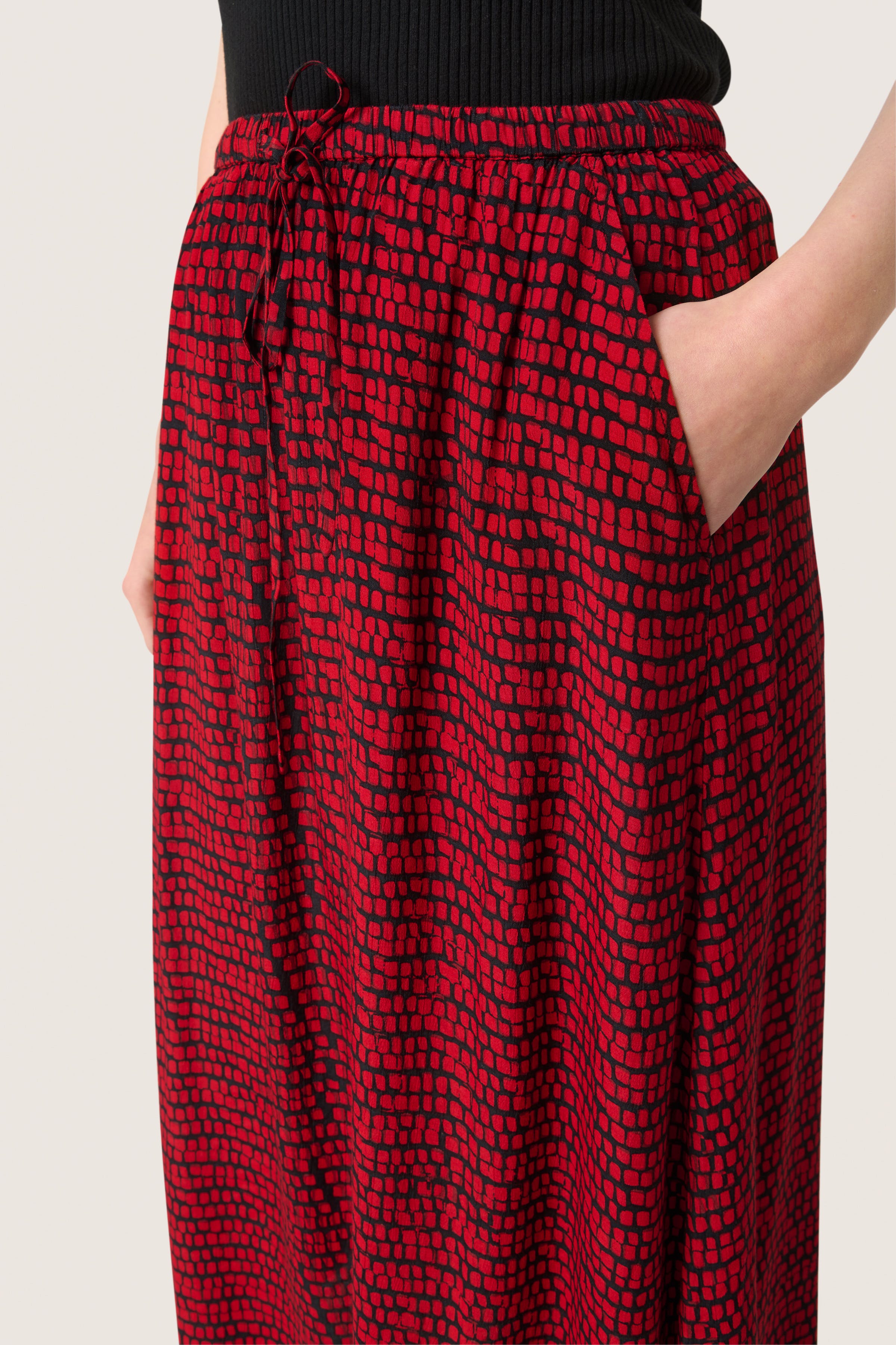 SLAlize Nederdel LOOKBOOK DETAIL 30407648-303152