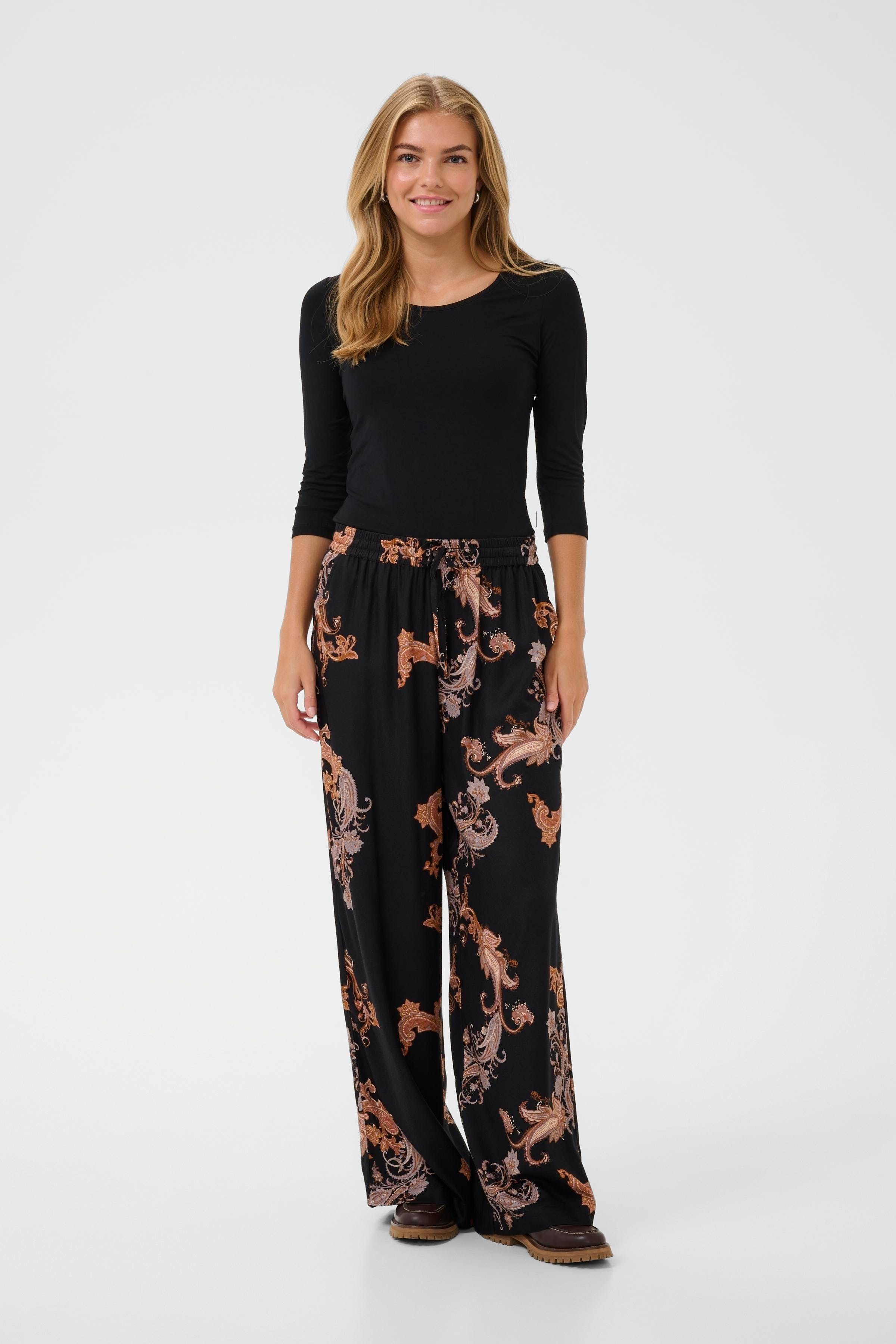 BPcatlin Trousers LOOKBOOK FRONT 40200080-106771