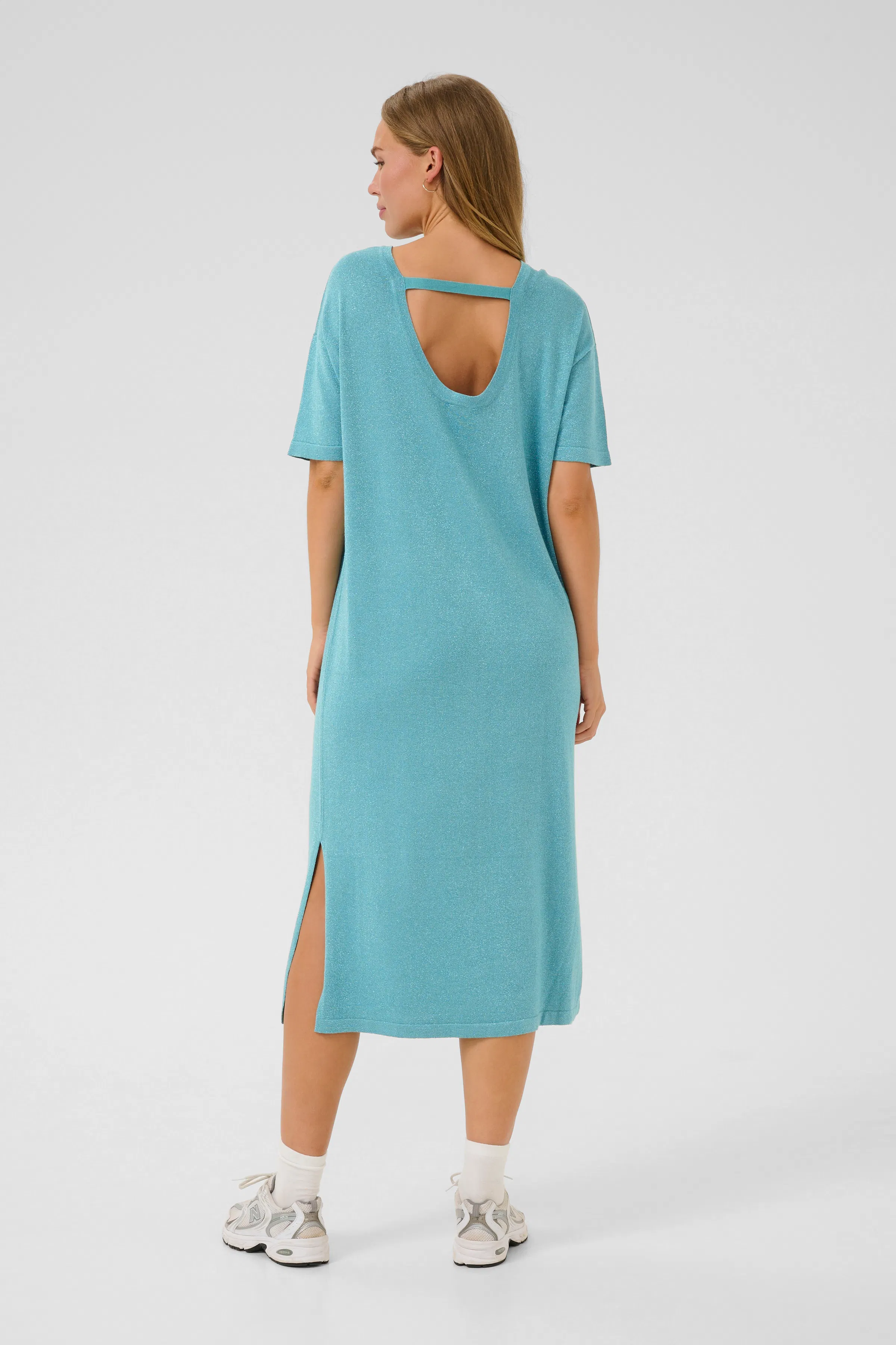 KAregina Kjole LOOKBOOK BACK 10510054-174919
