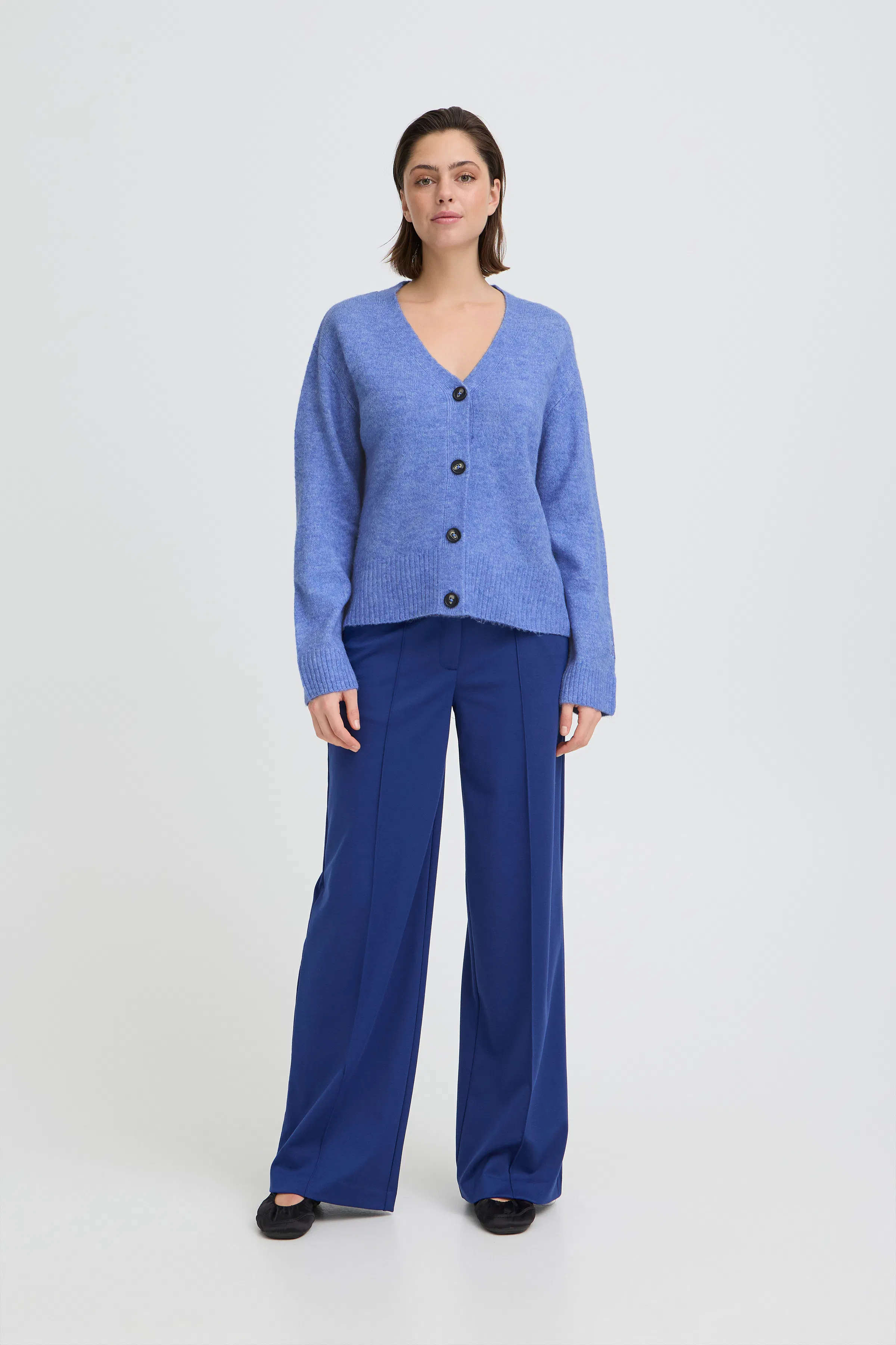 IHBALING Cardigan LOOKBOOK FRONT 20125059-1840481