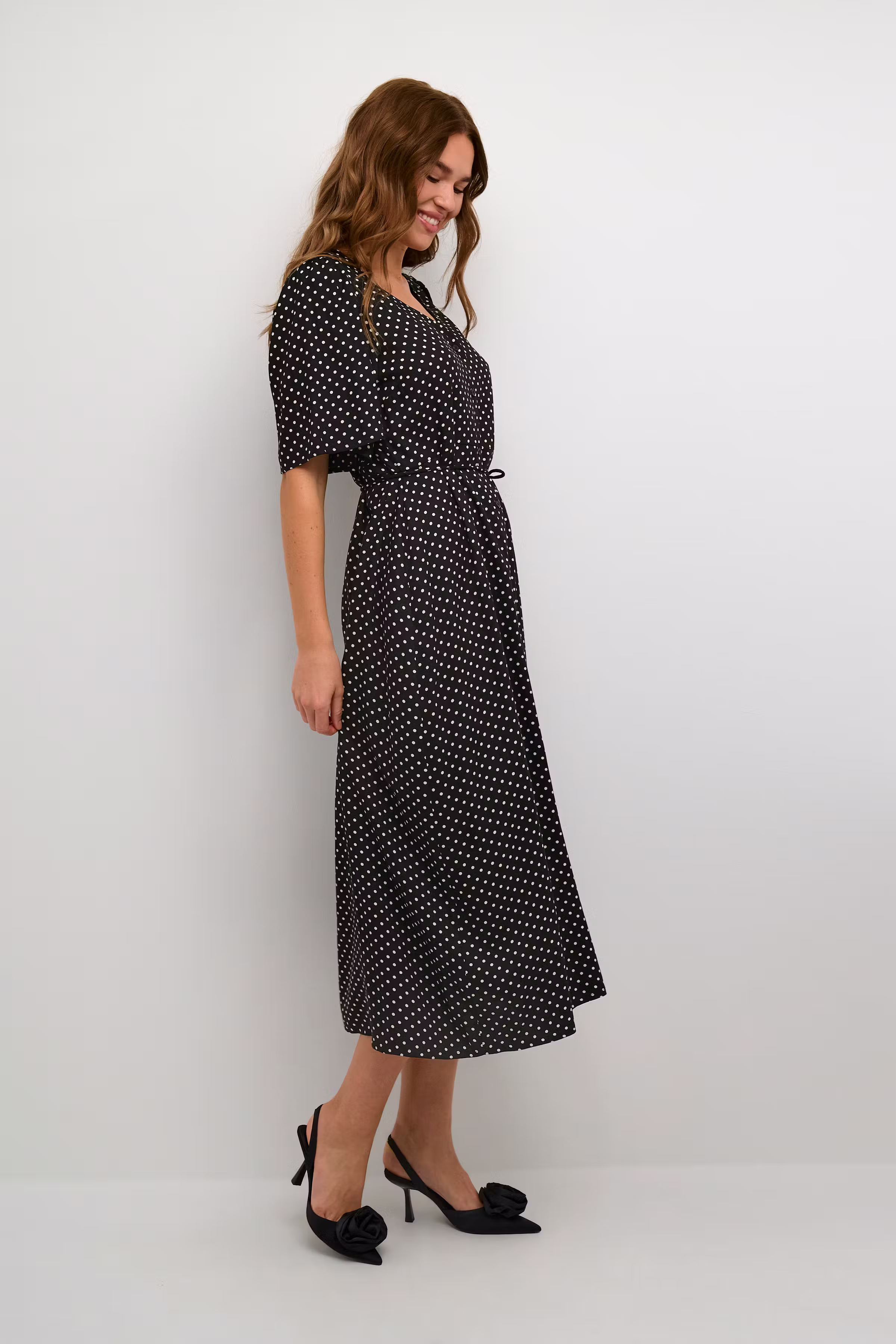 KAthora Robe LOOKBOOK FRONT 10552317-106269