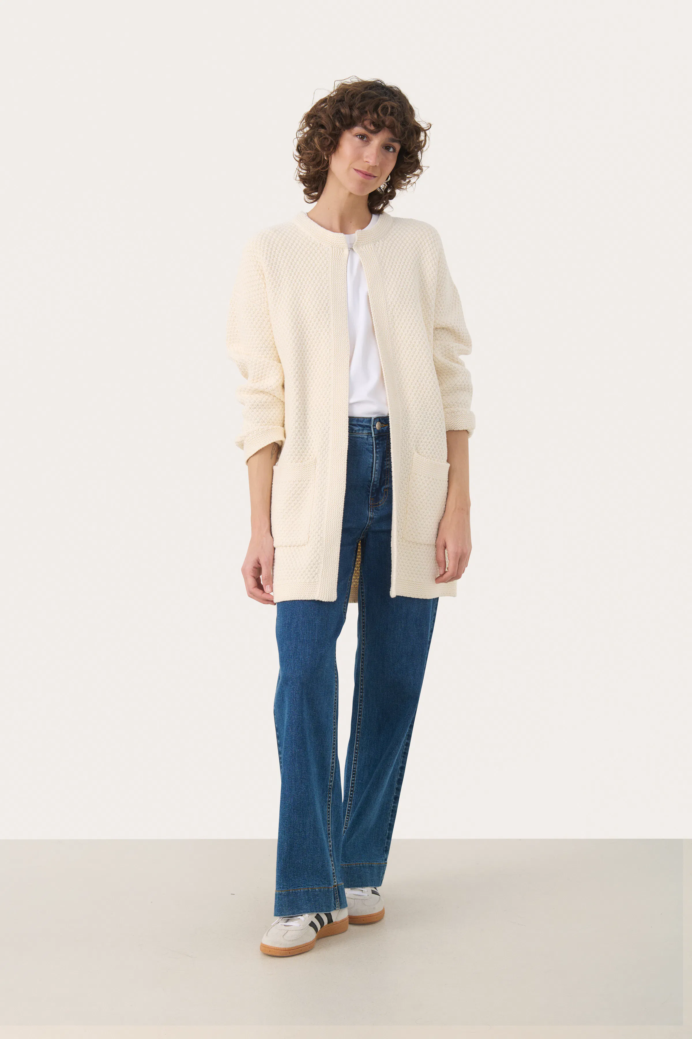NiyaPW Cardigan LOOKBOOK FRONT 30309858-120304